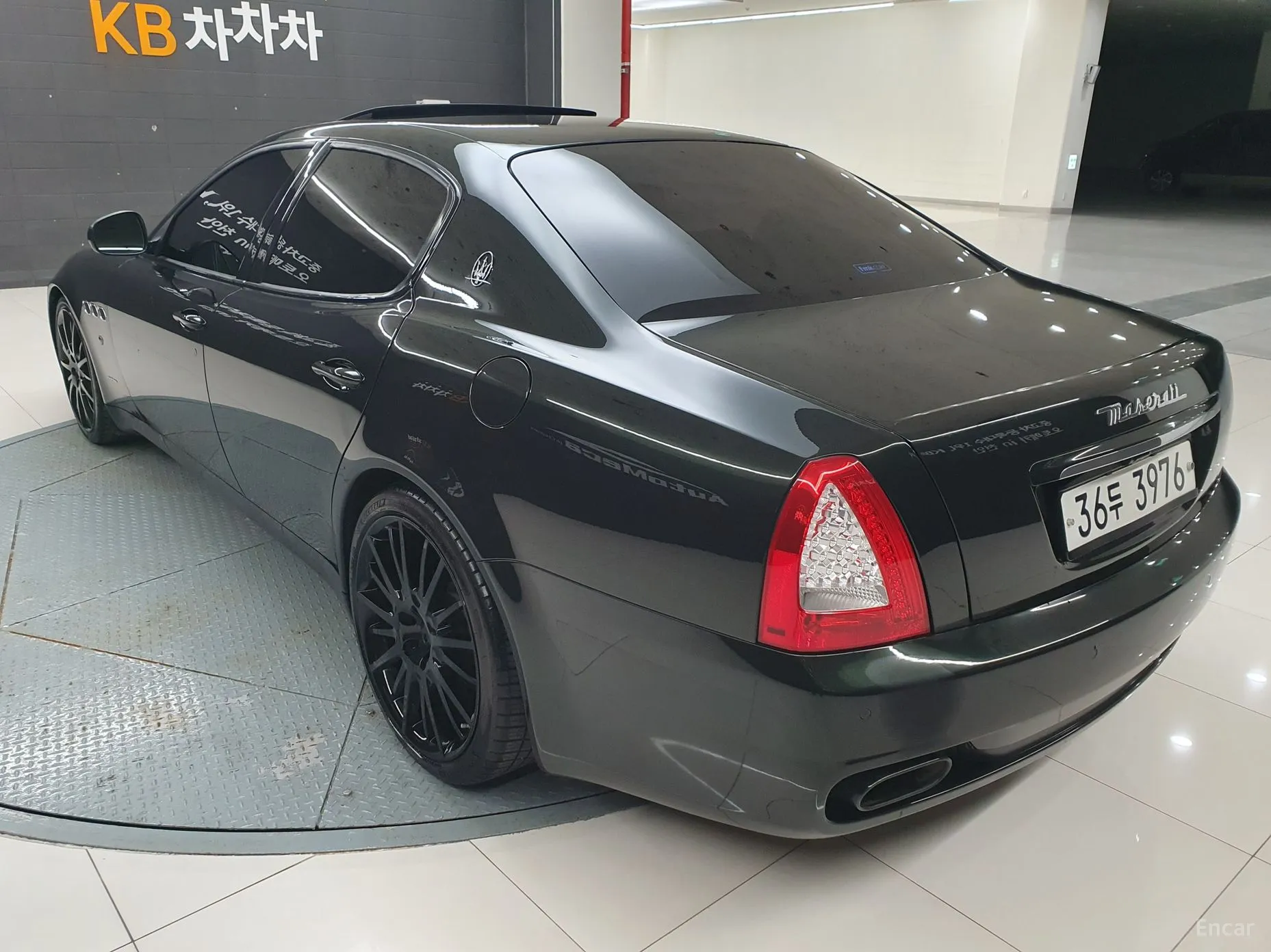Maserati Quattroporte превью 18