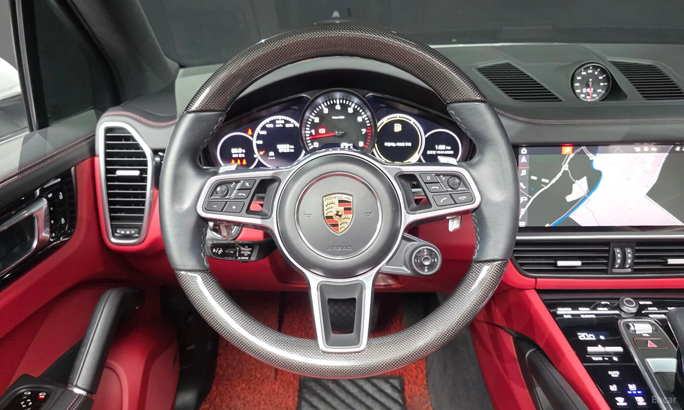 Porsche Cayenne (PO536) превью 13