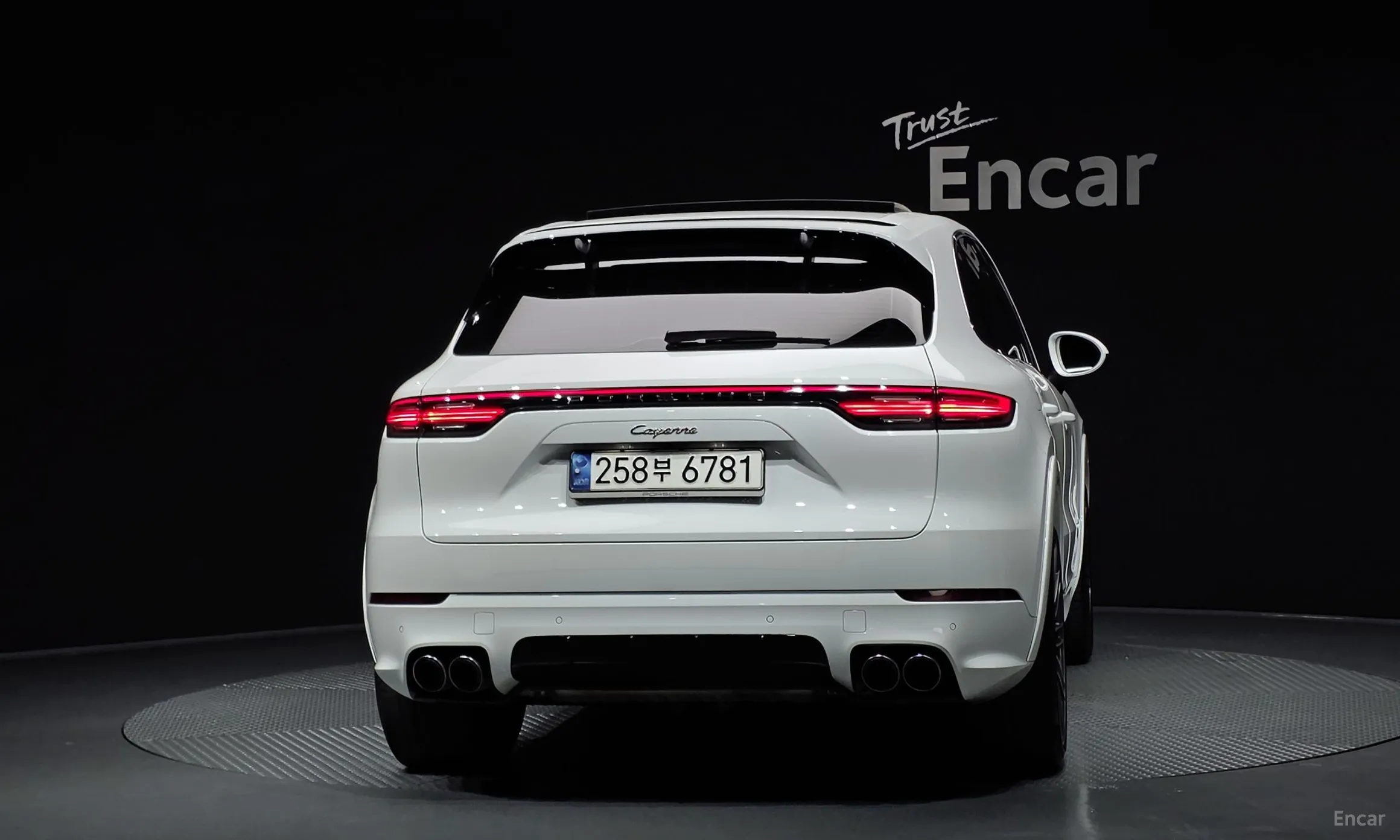 Porsche Cayenne (PO536) превью 4