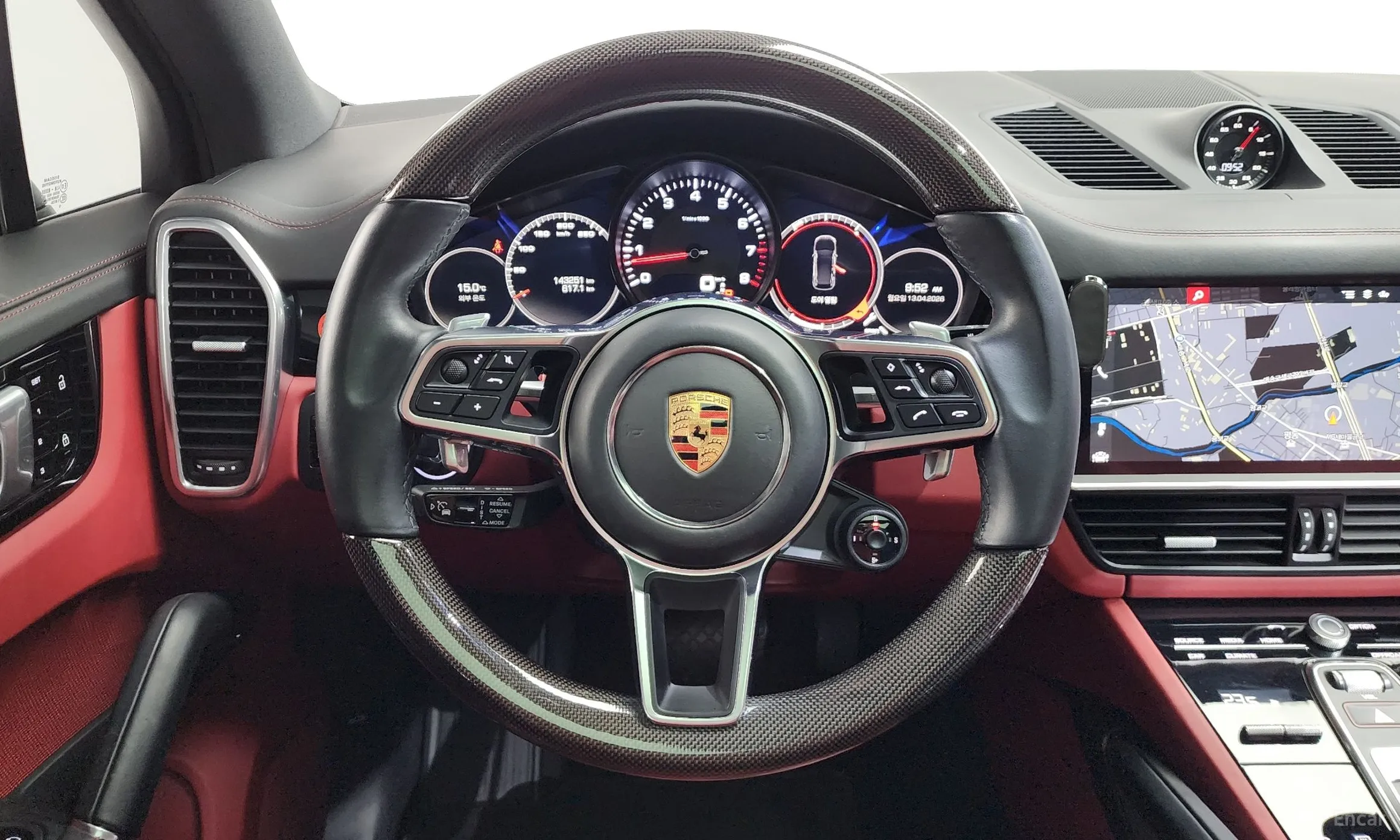 Porsche Cayenne (PO536) превью 13