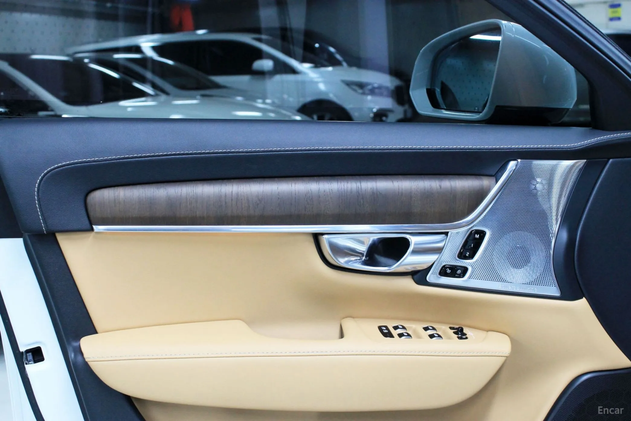 Volvo S90 превью 7