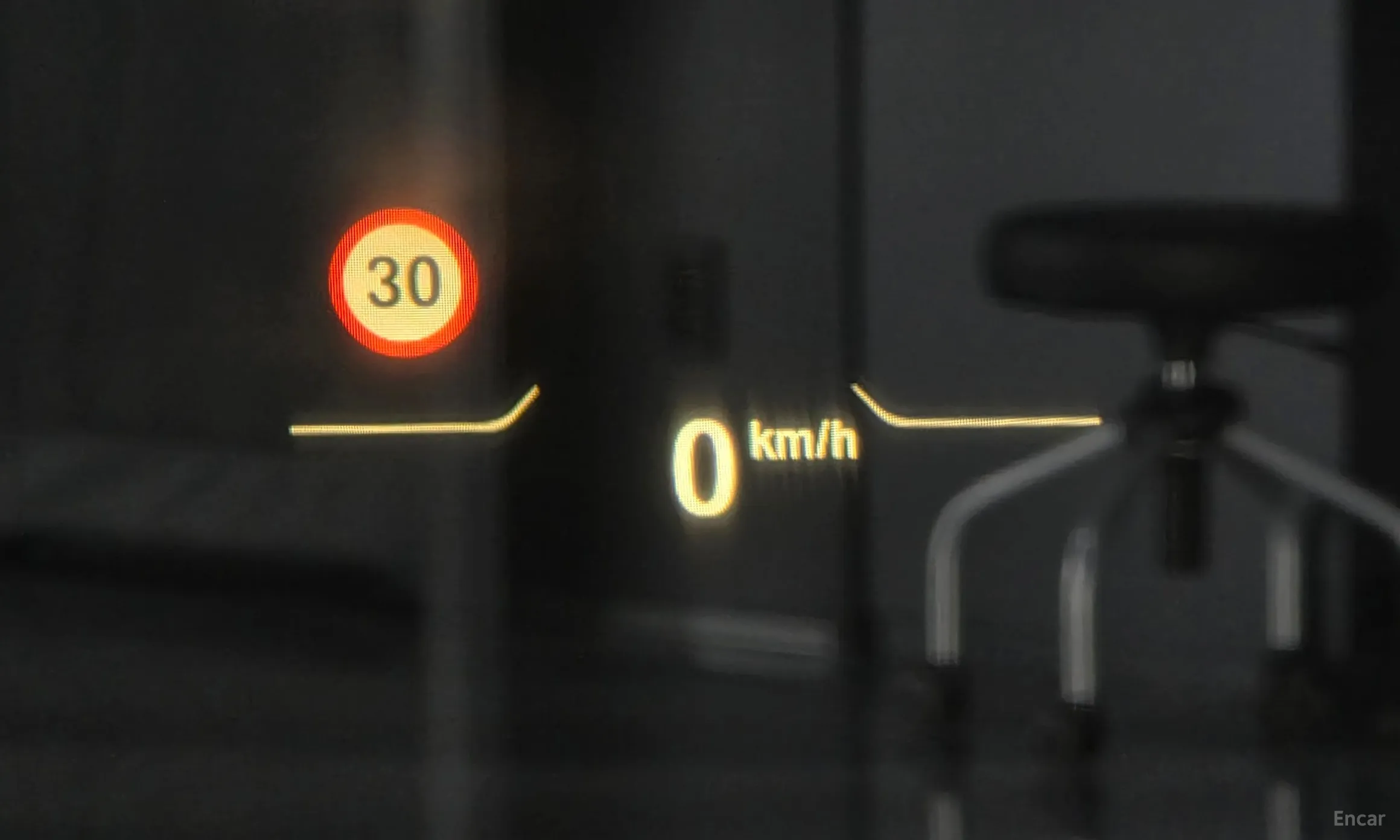 BMW 1 Series (F40) превью 18