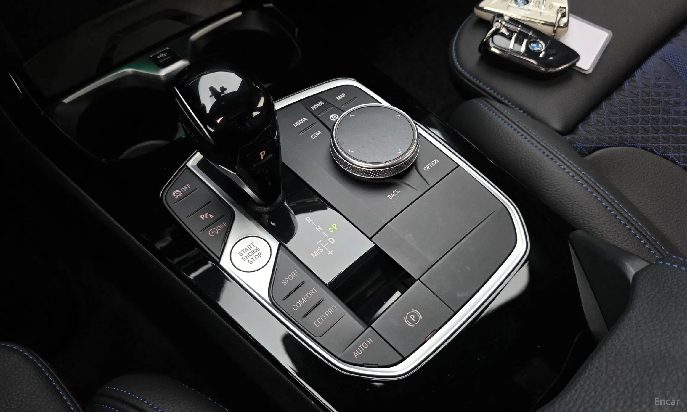 BMW 1 Series (F40) превью 9
