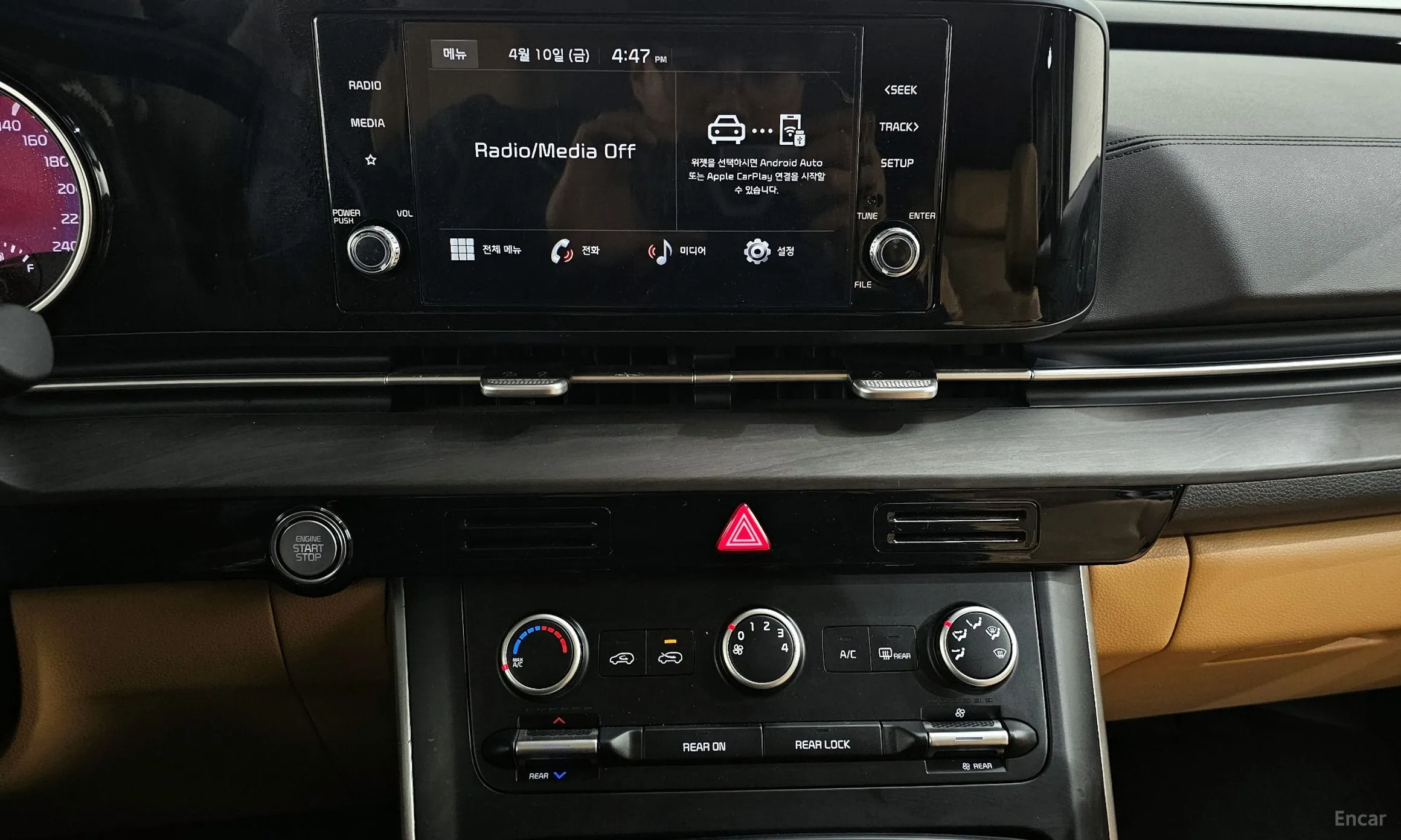 Kia Carnival Gen 4 превью 14