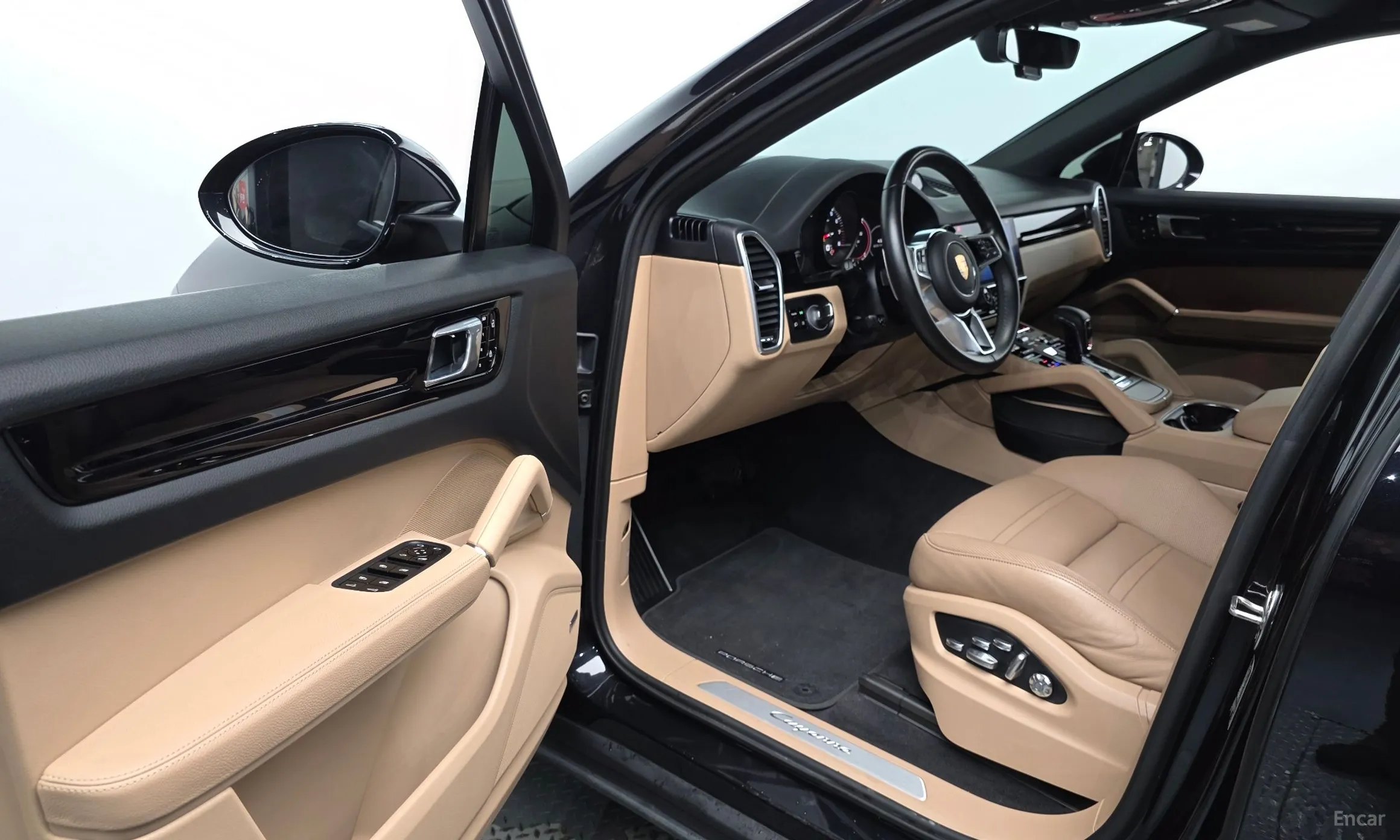 Porsche Cayenne (PO536) превью 10