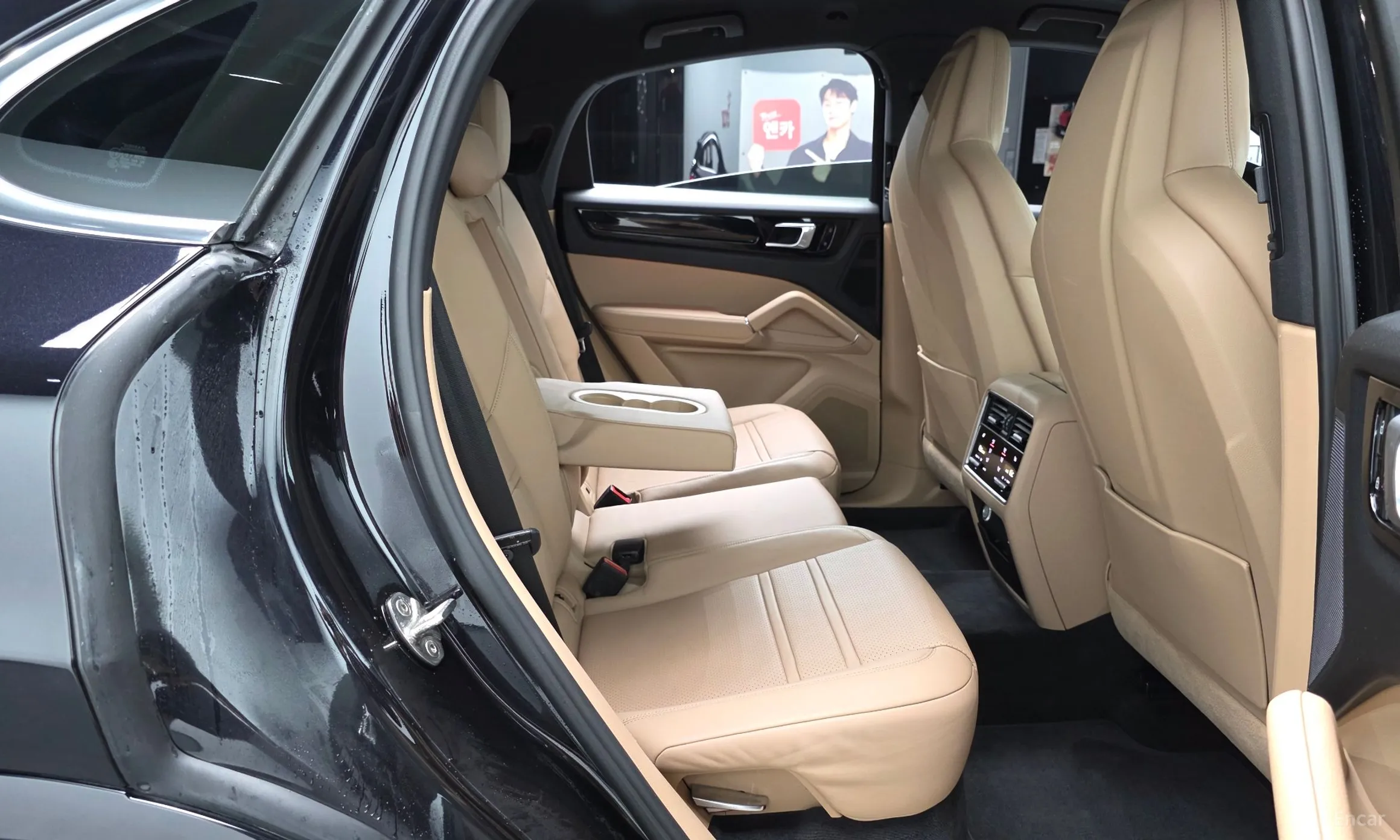 Porsche Cayenne (PO536) превью 11