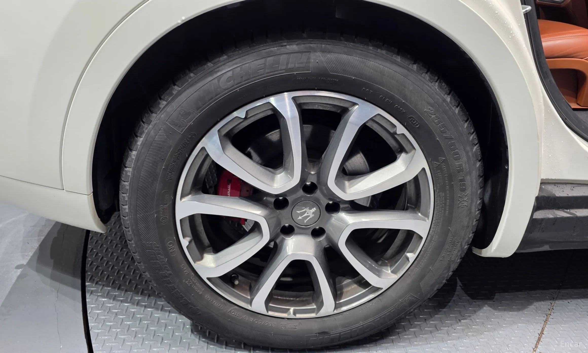 Maserati Levante превью 5