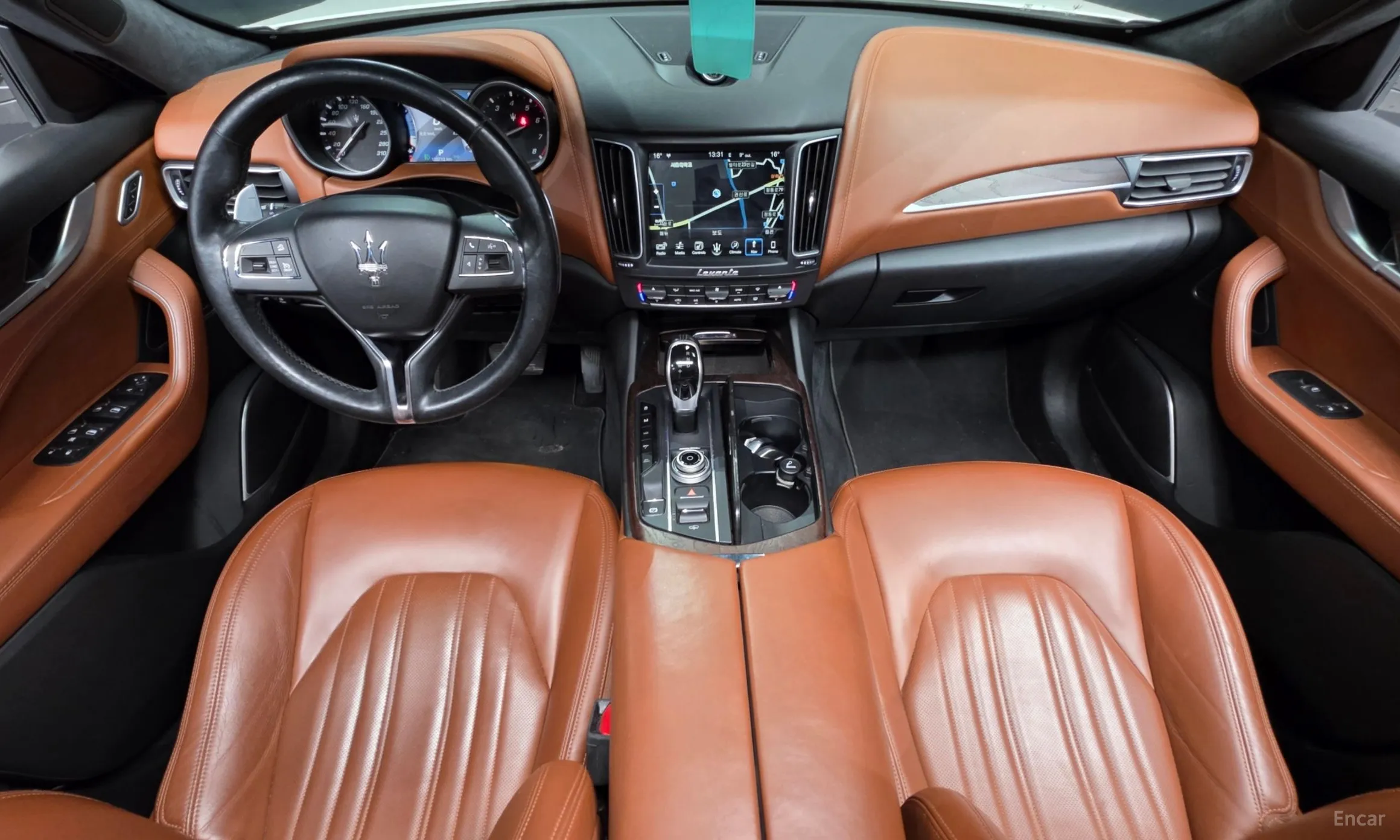 Maserati Levante превью 7
