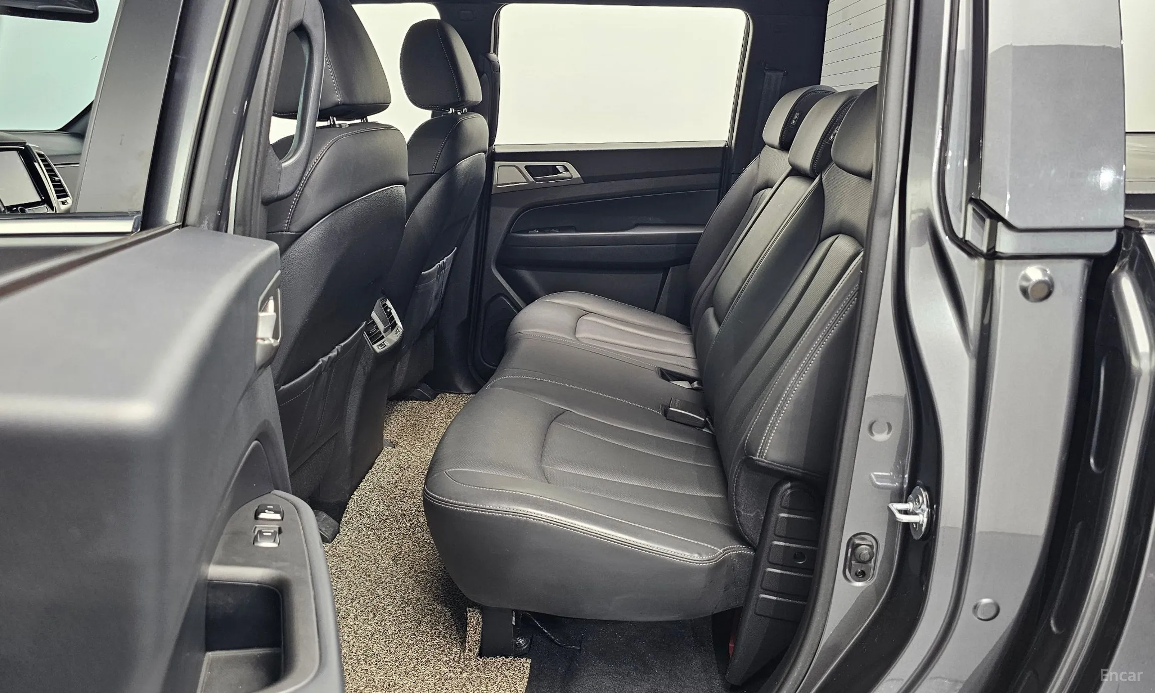 KG Mobility (SsangYong) Rexton Sports Khan превью 11