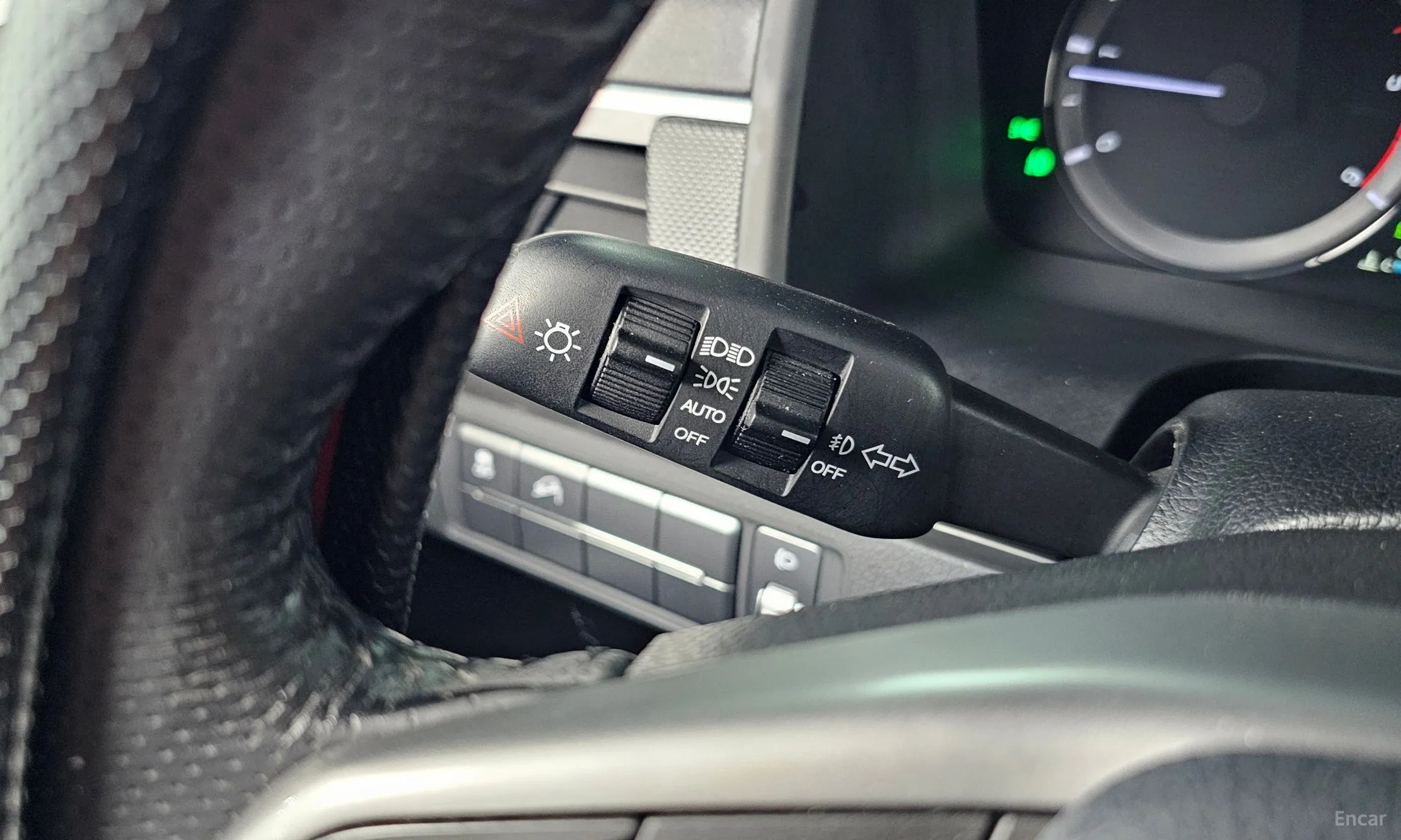 KG Mobility (SsangYong) Rexton Sports Khan превью 18