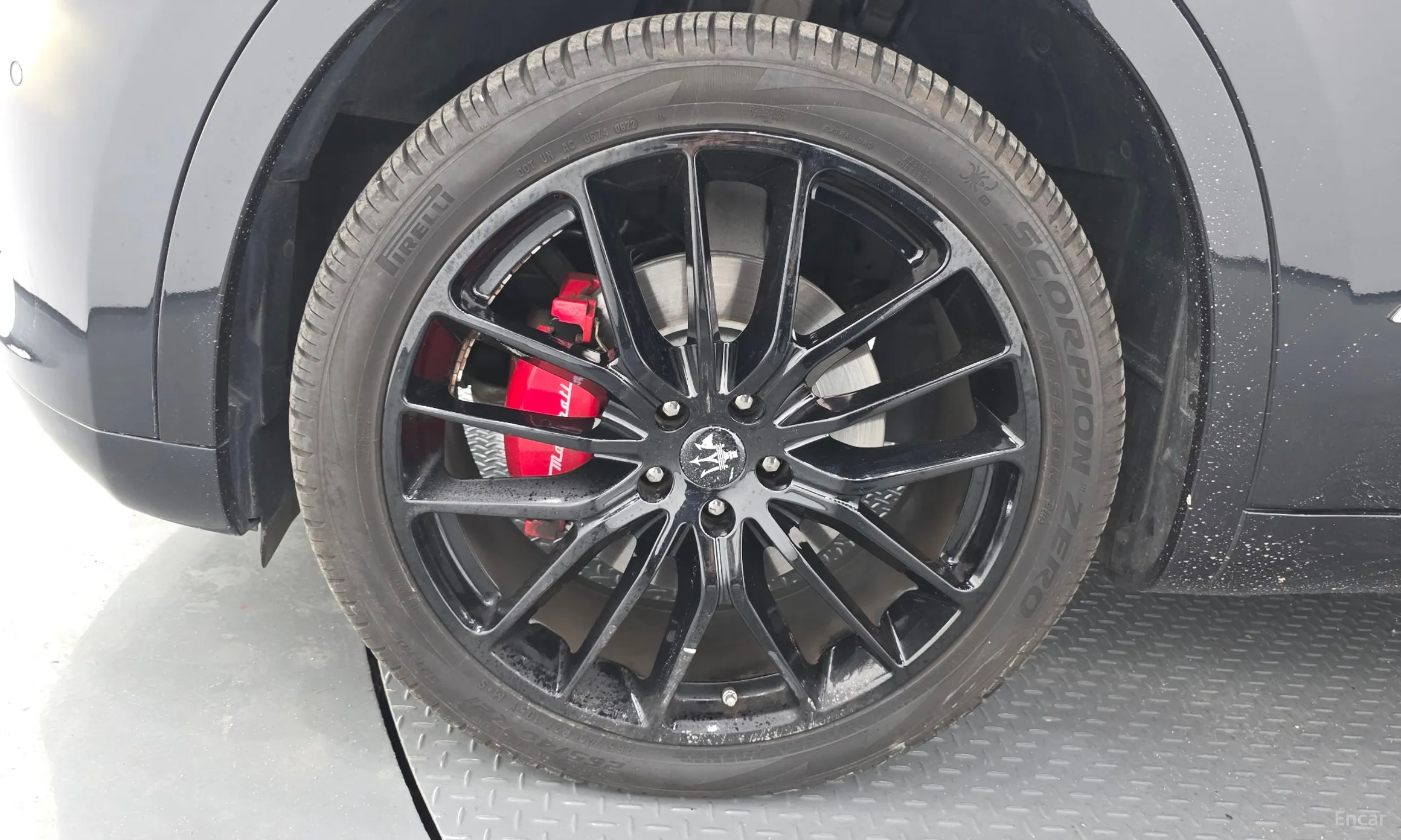 Maserati Levante превью 5