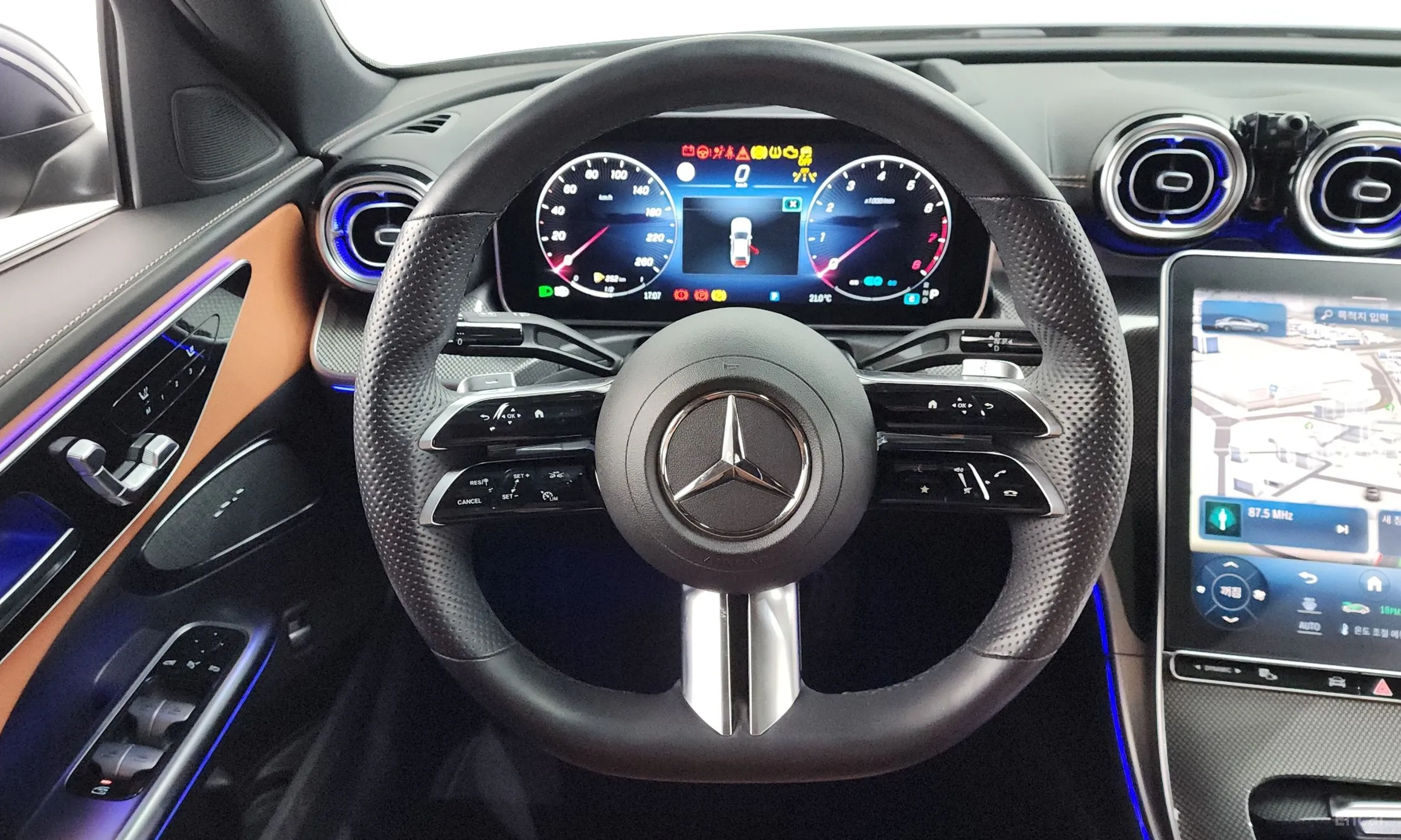 Mercedes Benz C-Class W206 превью 13