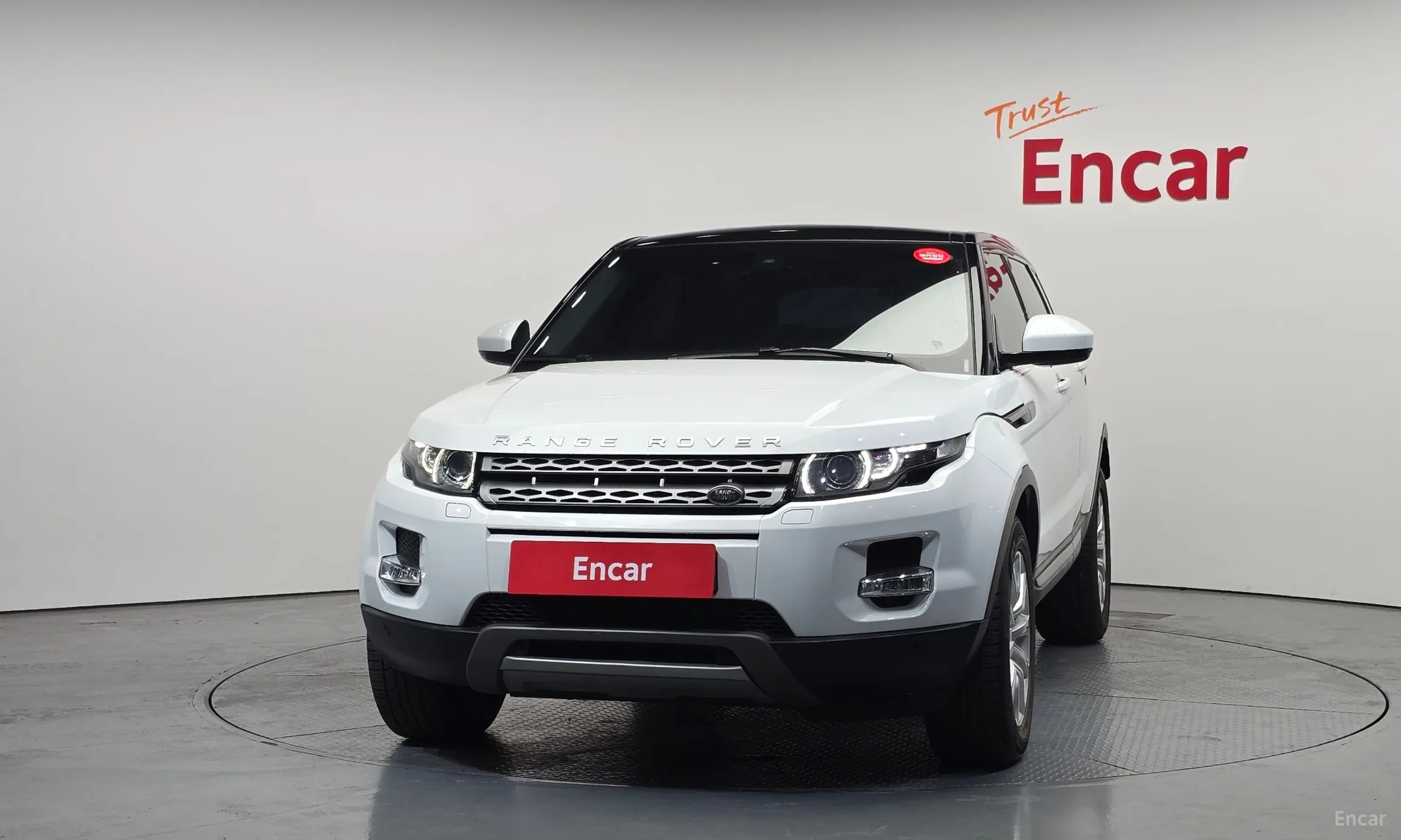 Land Rover Range Rover Evoque превью 3