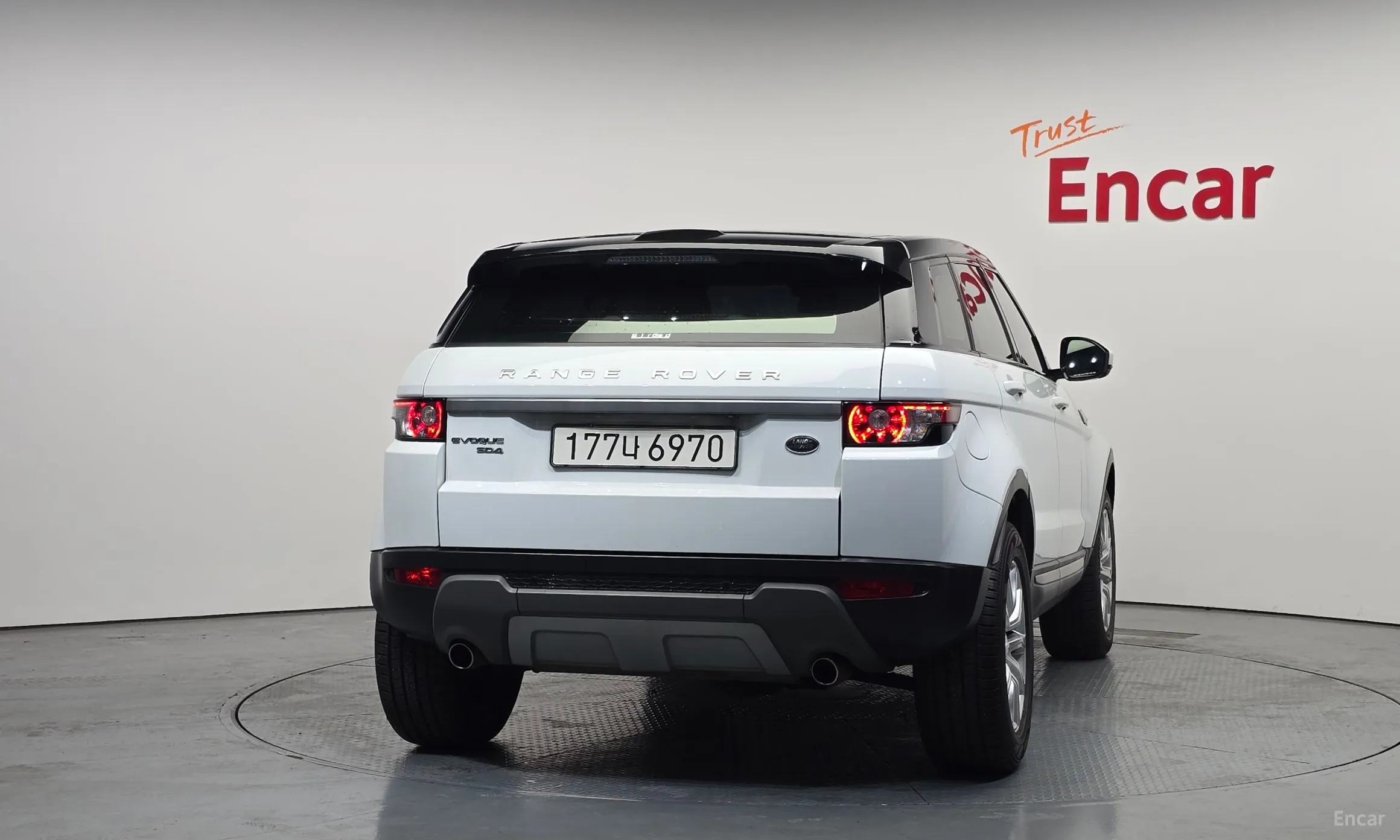 Land Rover Range Rover Evoque превью 4