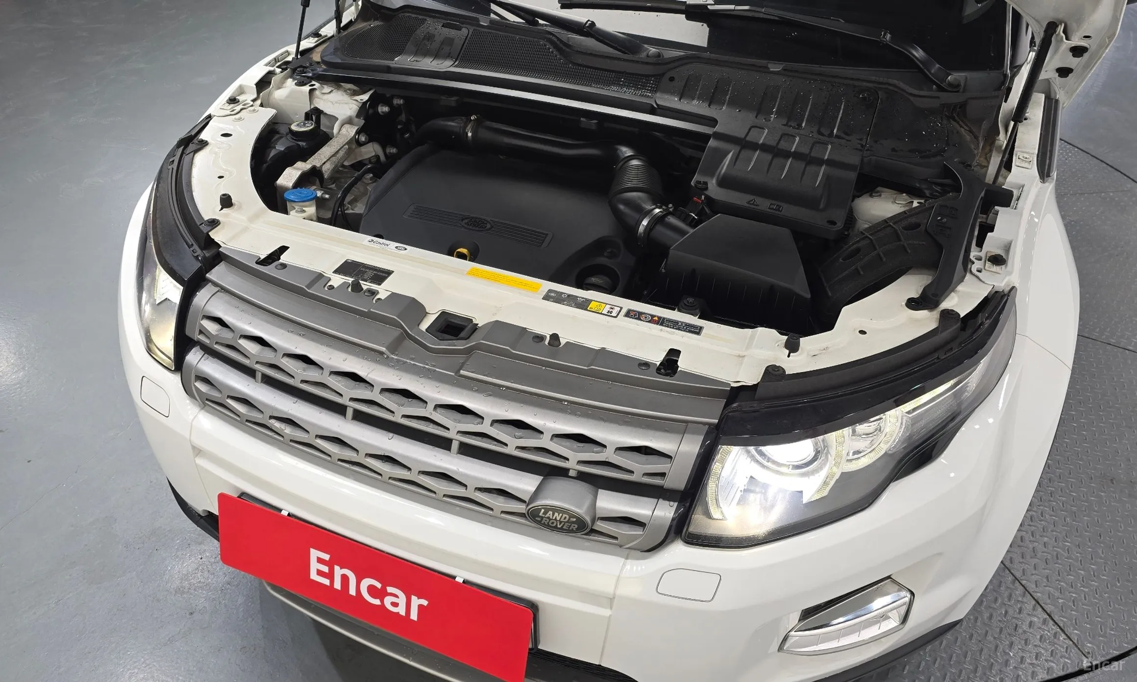 Land Rover Range Rover Evoque превью 6