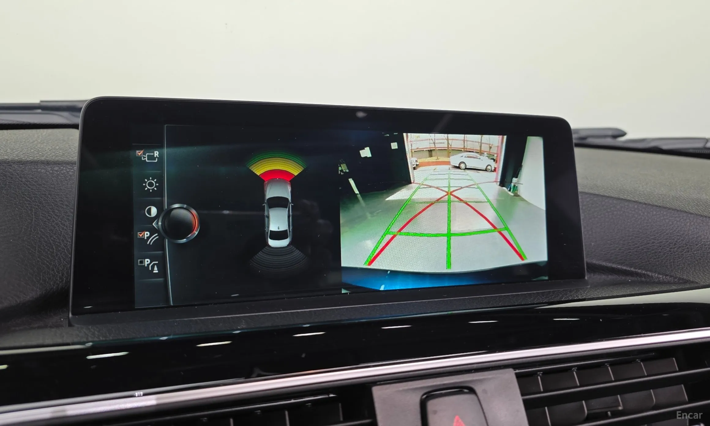 BMW 3 Series (F30) превью 15