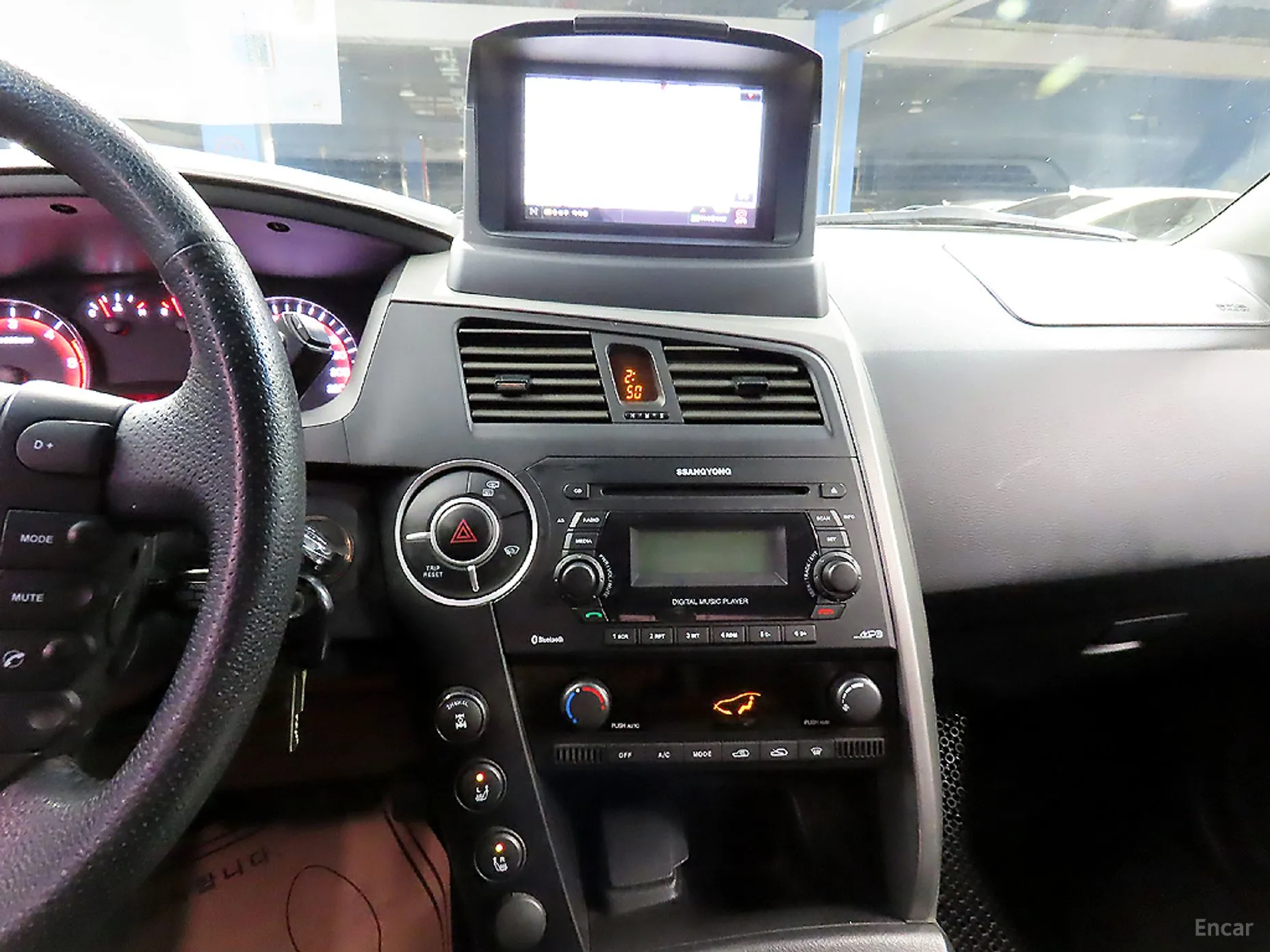 KG Mobility (SsangYong) Korando Sports превью 12