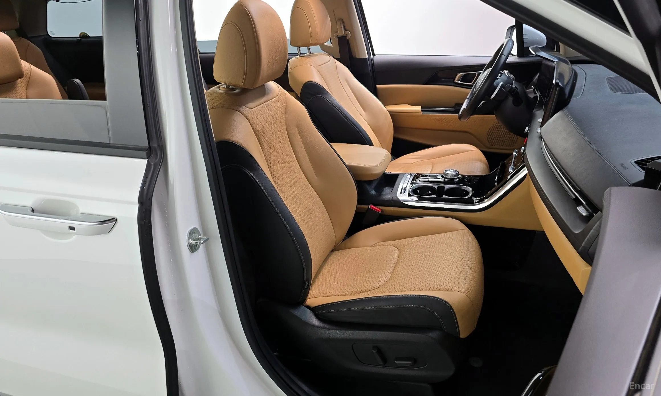 Kia Carnival Gen 4 превью 12
