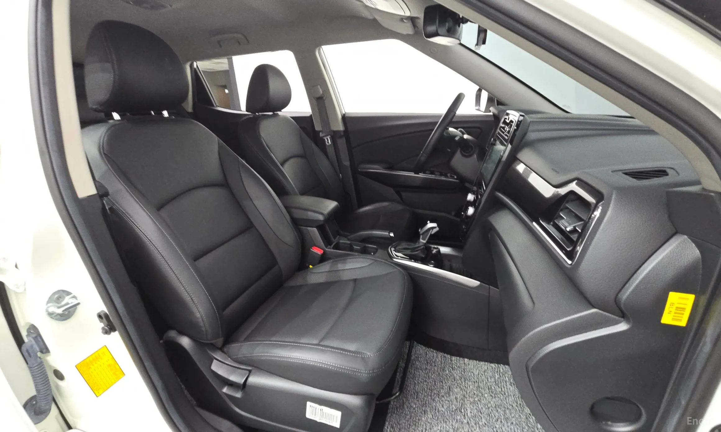 KG Mobility (SsangYong) Berry New Tivoli превью 11