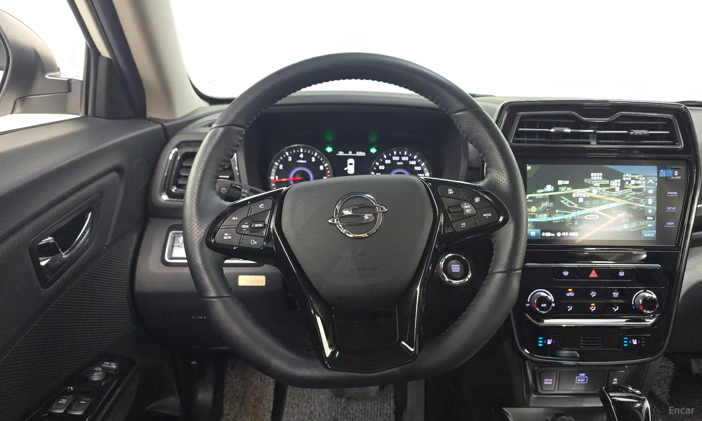 KG Mobility (SsangYong) Berry New Tivoli превью 13