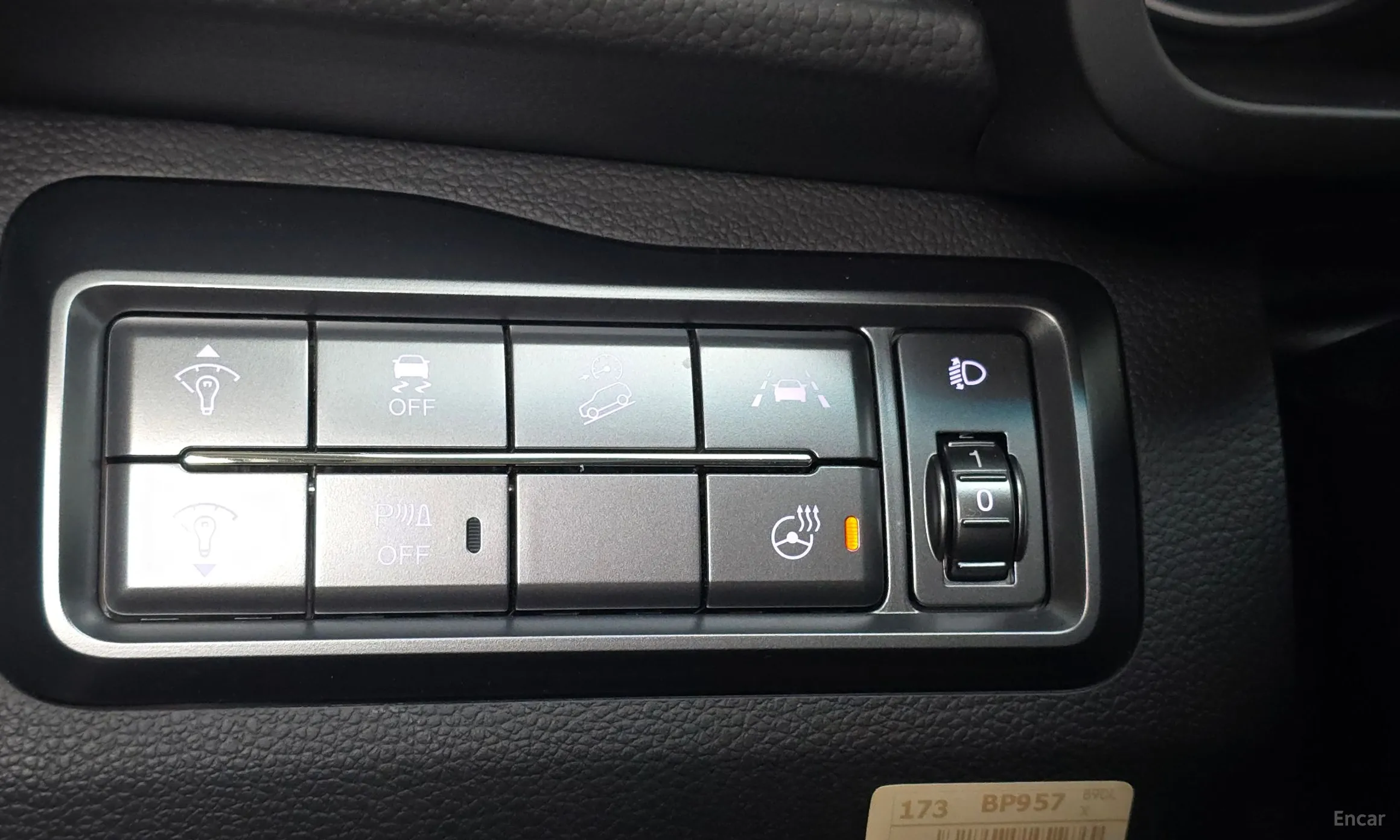 KG Mobility (SsangYong) Berry New Tivoli превью 17