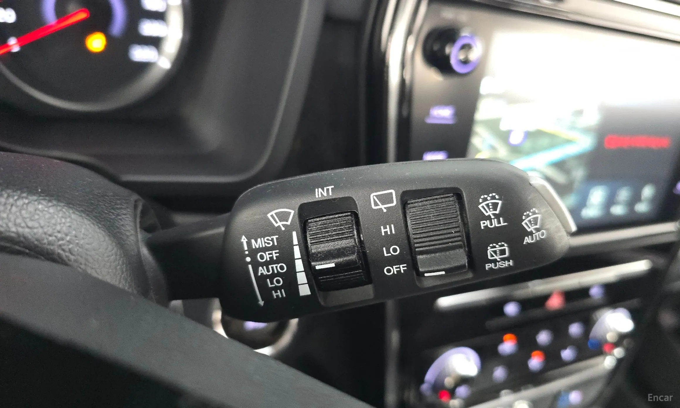 KG Mobility (SsangYong) Berry New Tivoli превью 18