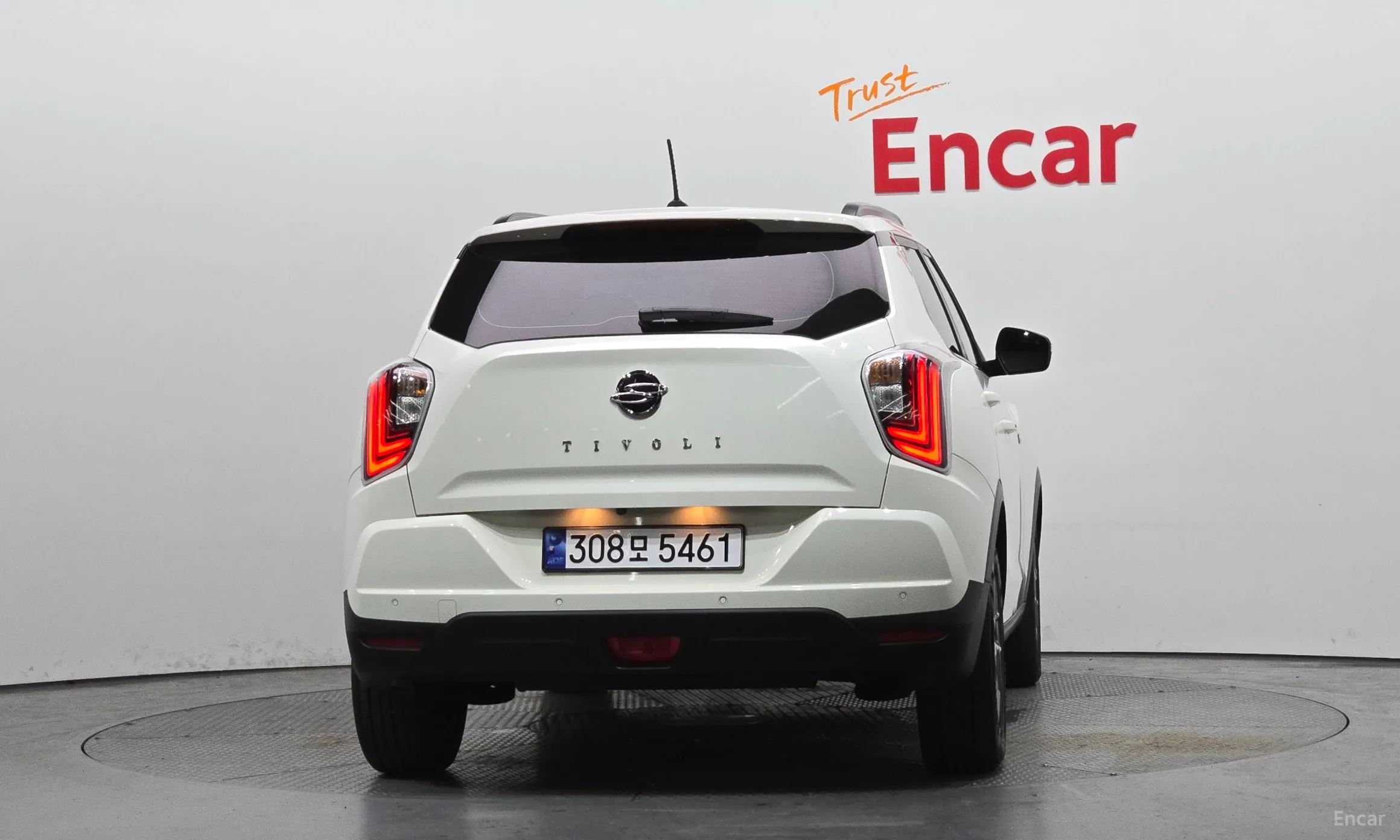 KG Mobility (SsangYong) Berry New Tivoli превью 4