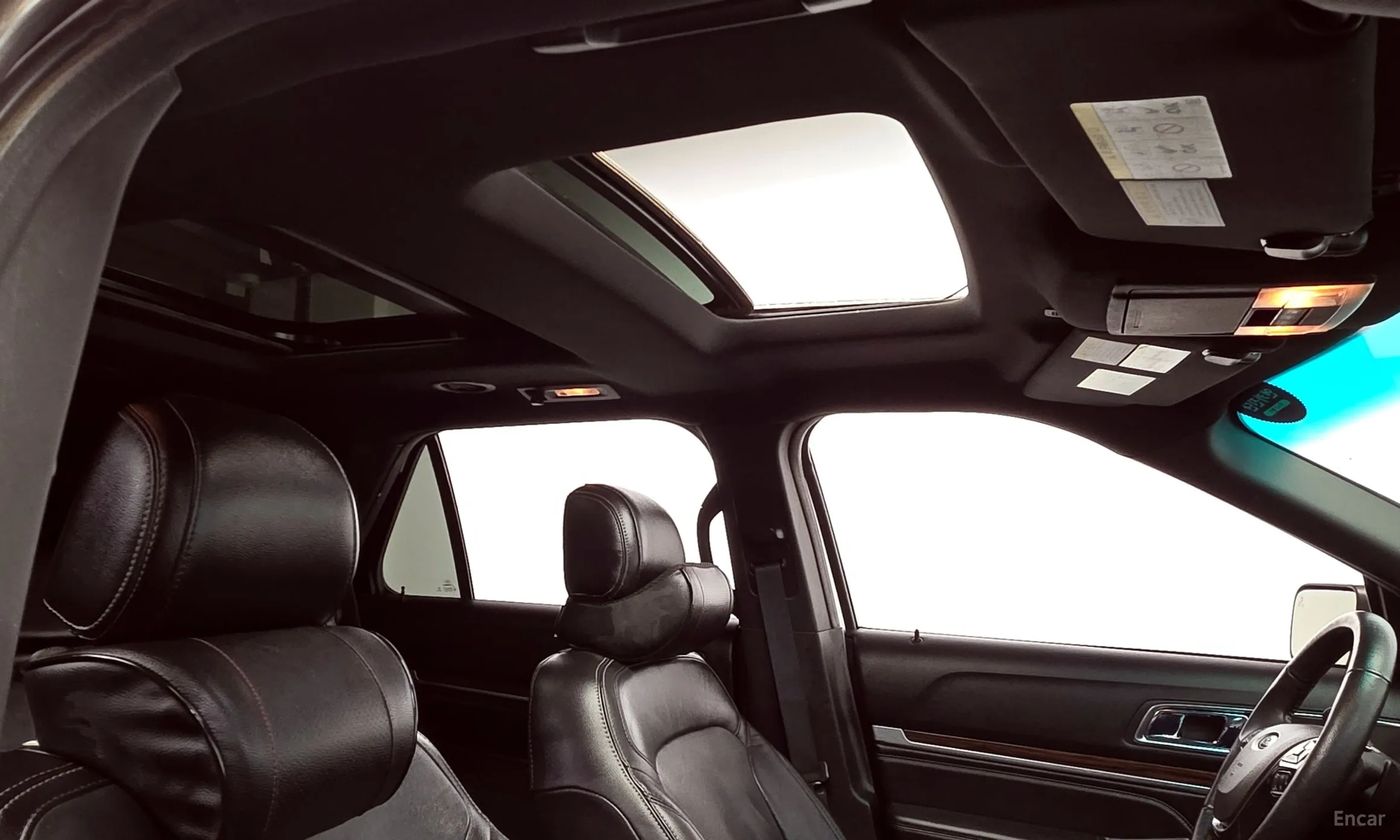 Ford Explorer превью 20