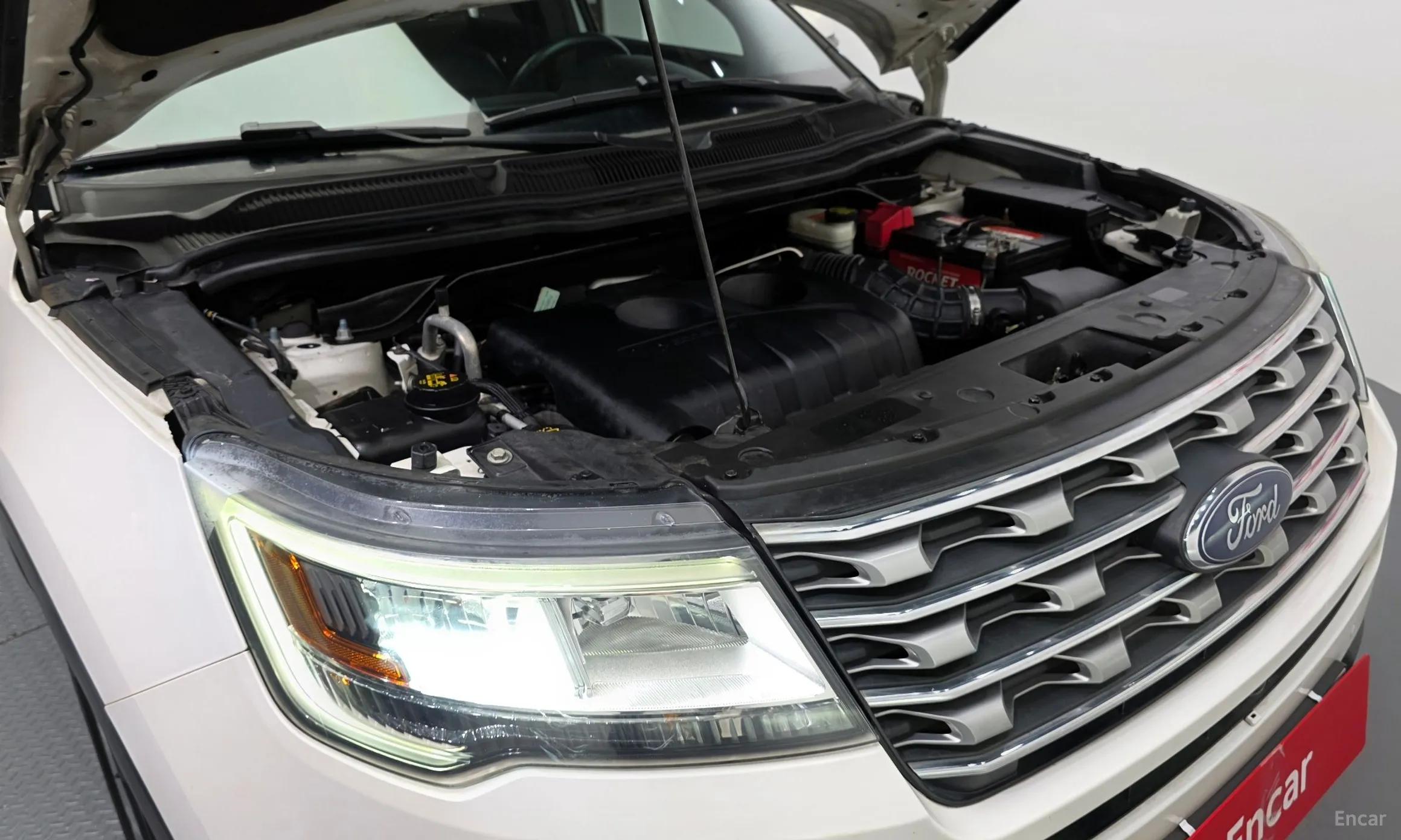 Ford Explorer превью 6
