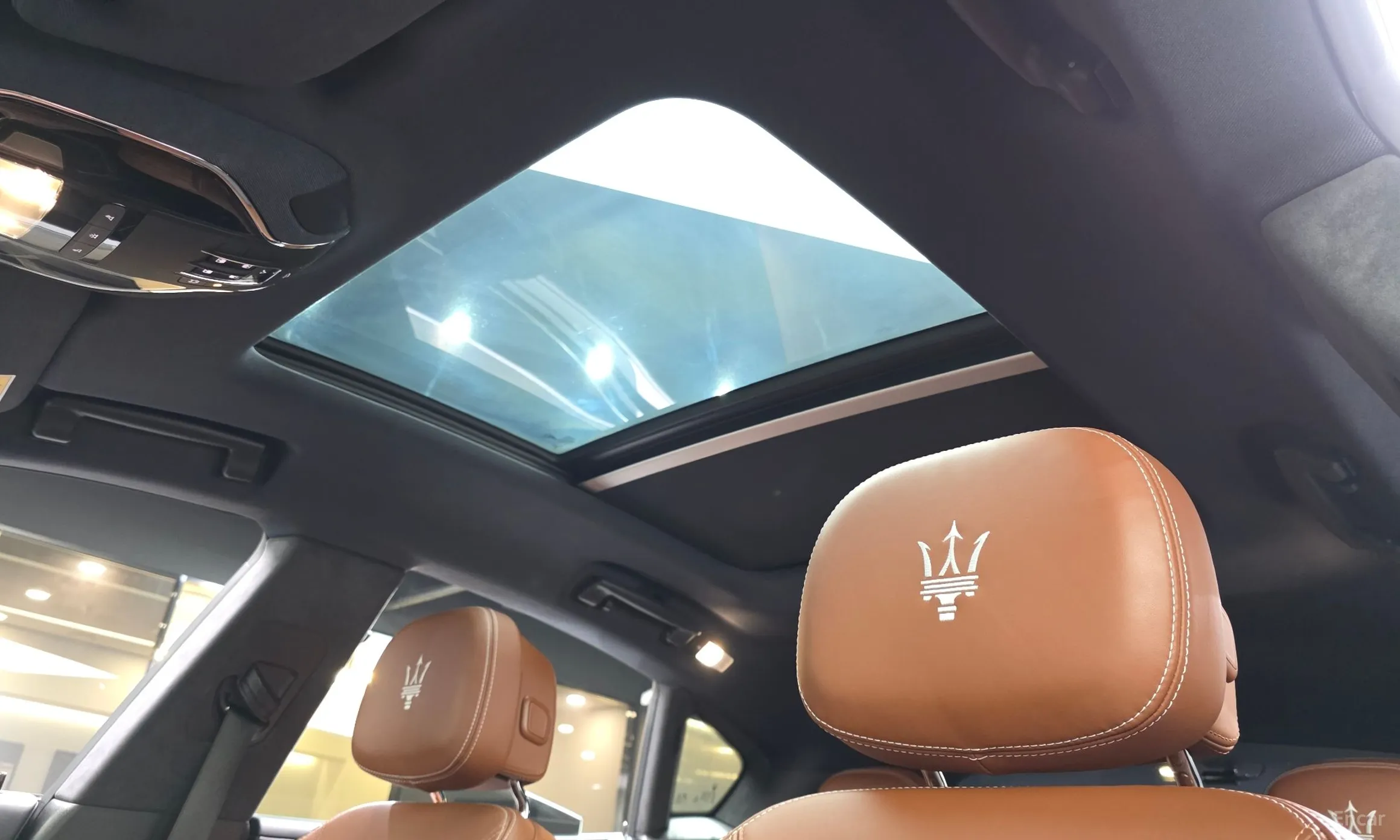 Maserati Levante превью 19
