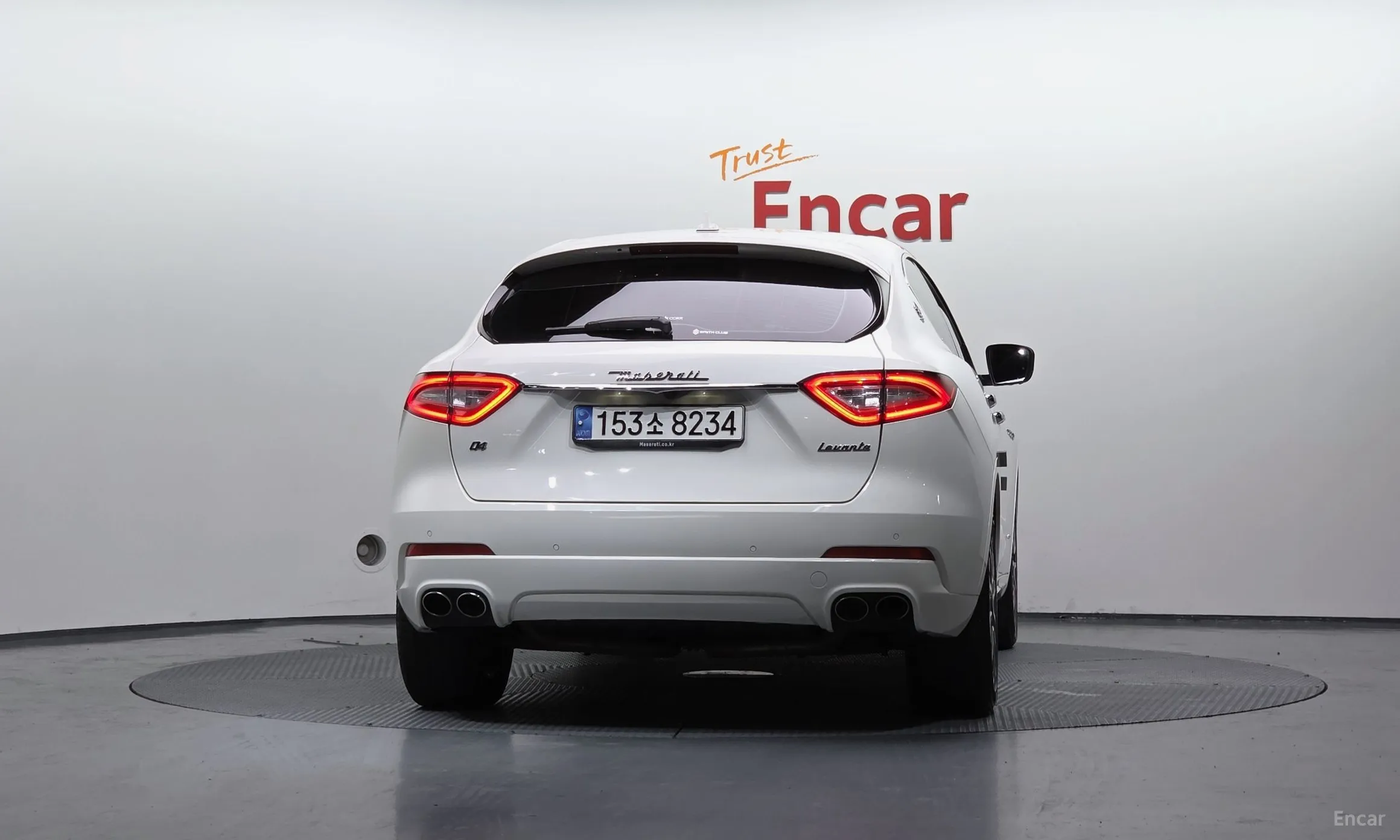 Maserati Levante превью 4
