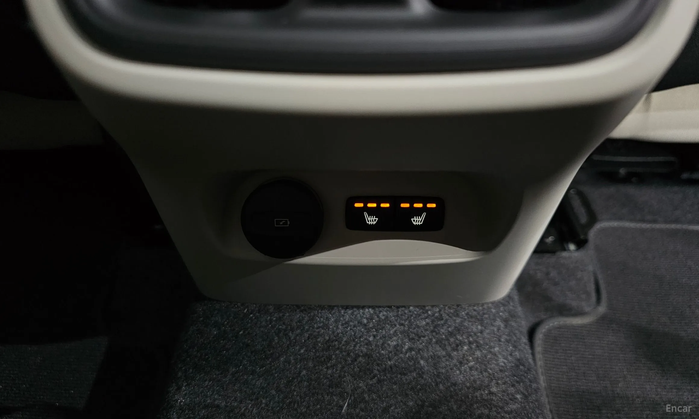 Volvo XC40 превью 18