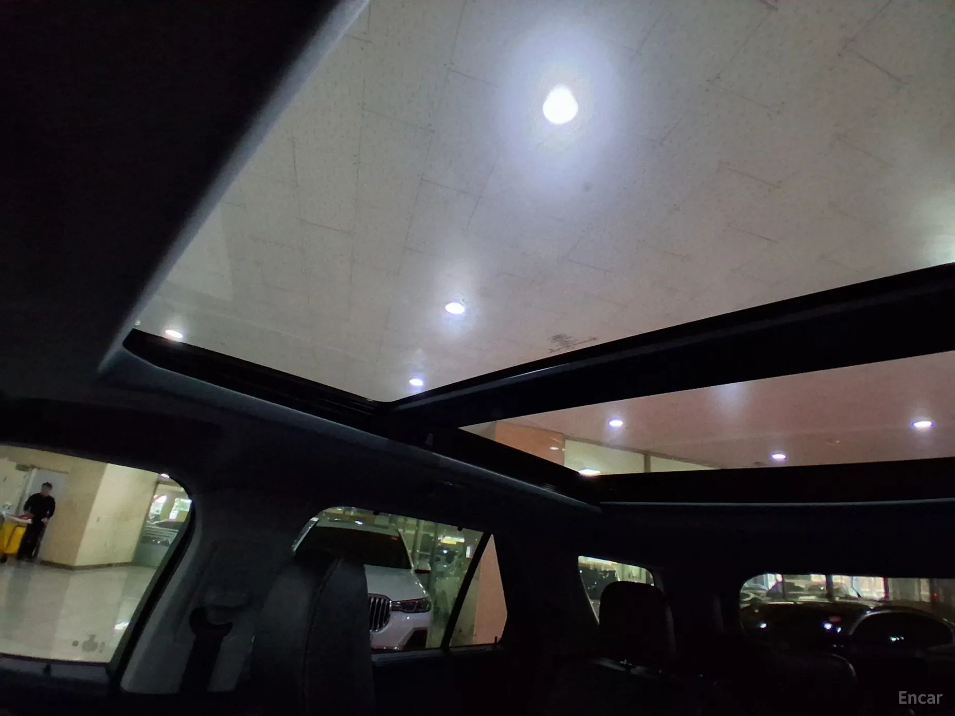 Ford Explorer 6th Generation превью 17
