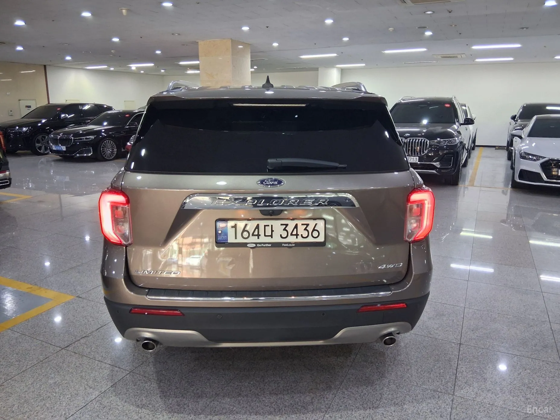 Ford Explorer 6th Generation превью 3