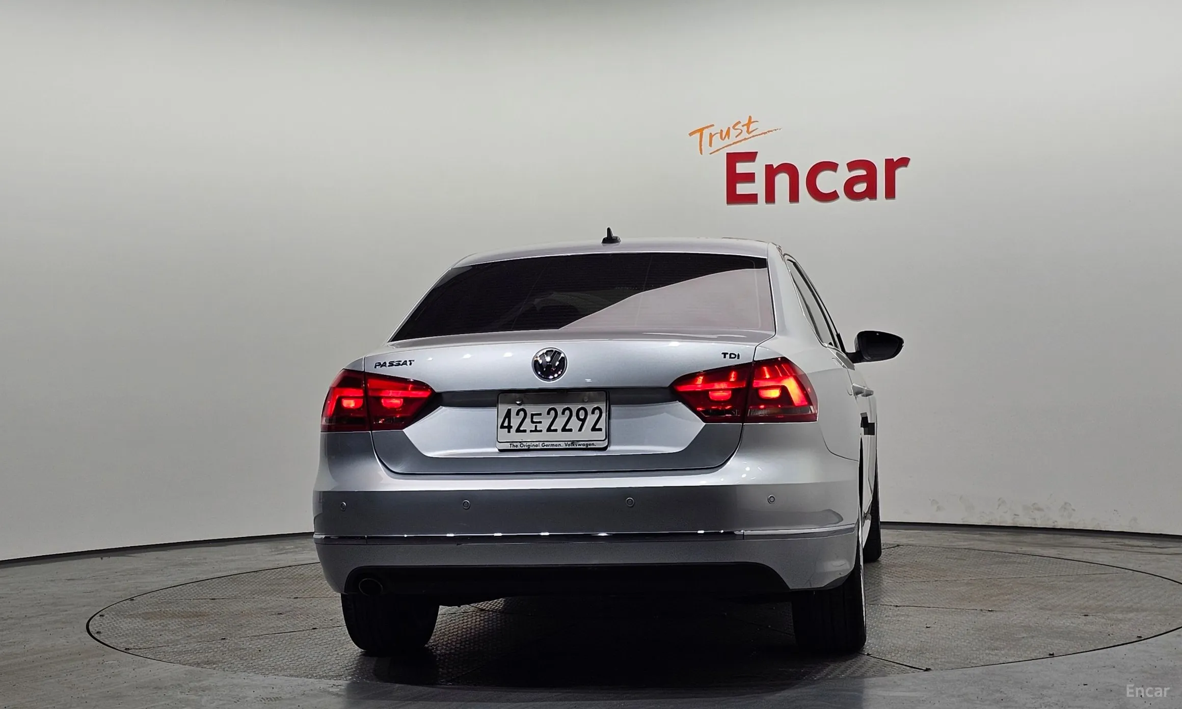Volkswagen The New Passat превью 4