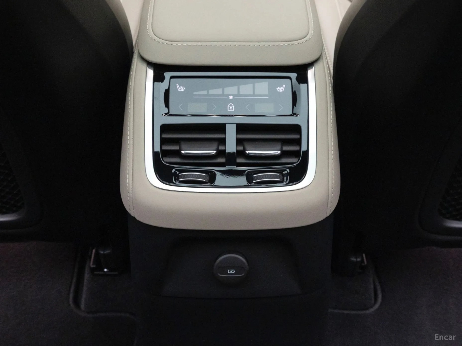Volvo XC90 Gen 2 превью 16