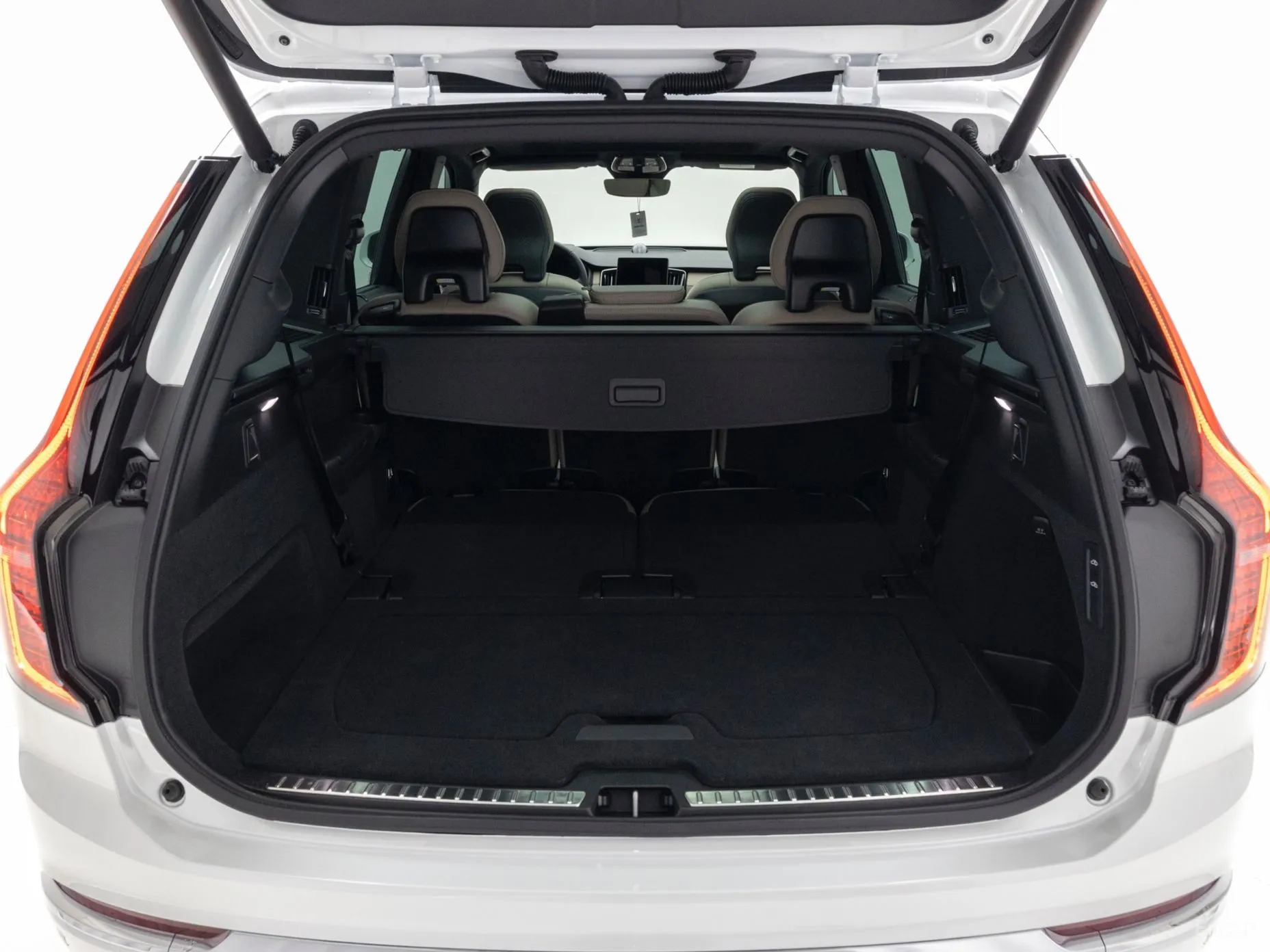 Volvo XC90 Gen 2 превью 17