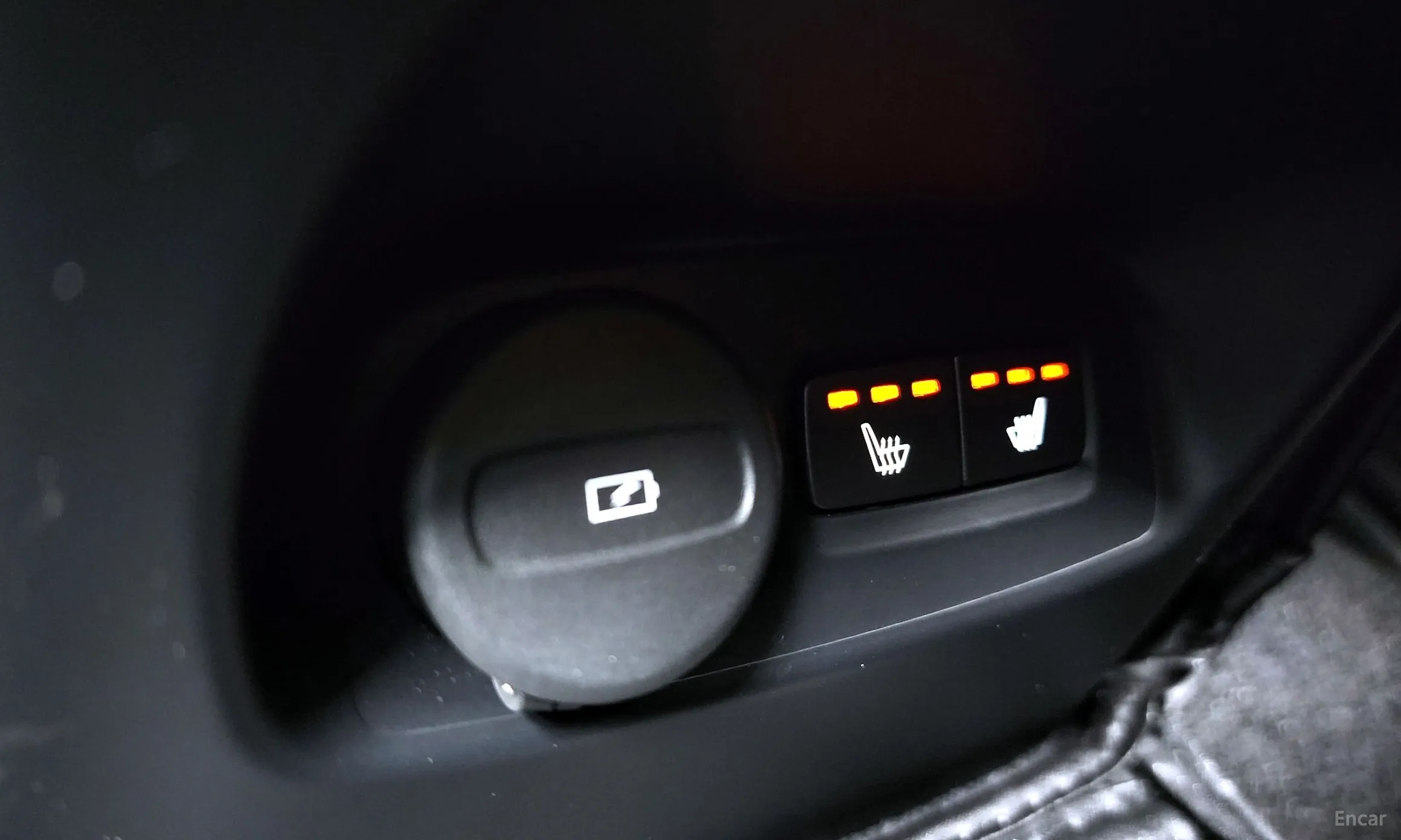 Volvo XC40 превью 19