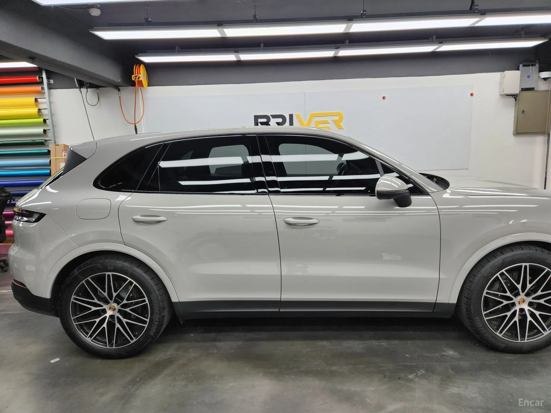 Porsche Cayenne (PO536) превью 9