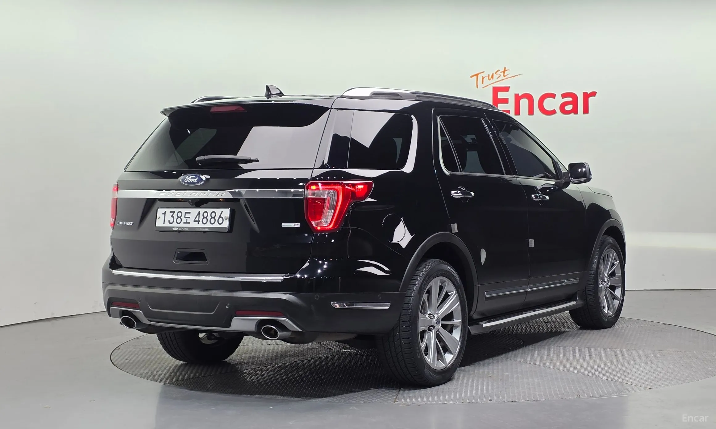Ford Explorer превью 2