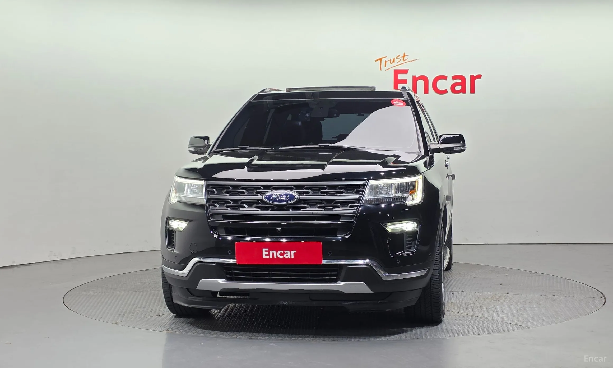 Ford Explorer превью 3