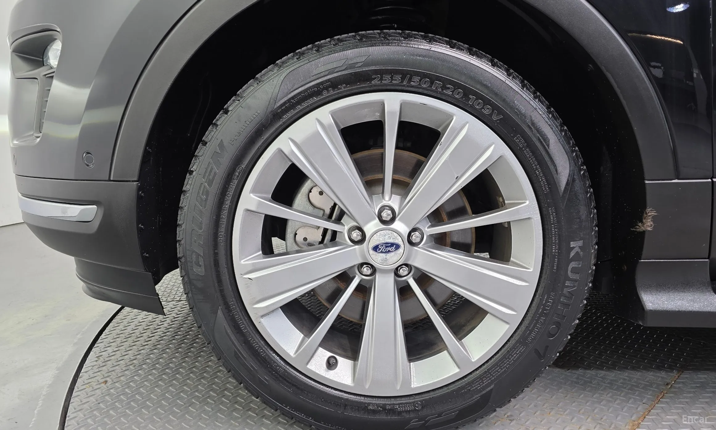 Ford Explorer превью 5