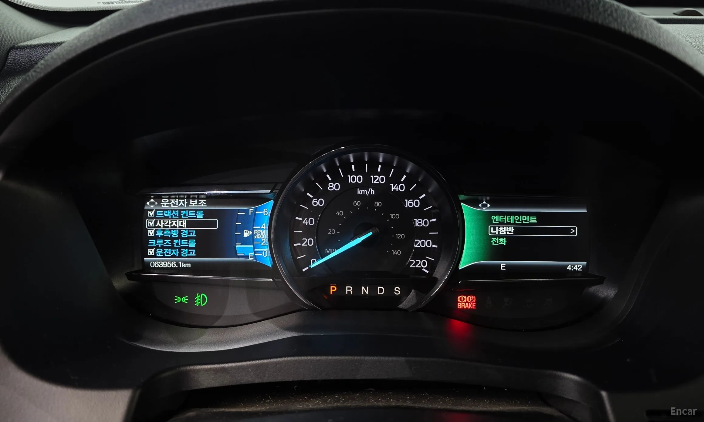 Ford Explorer превью 8