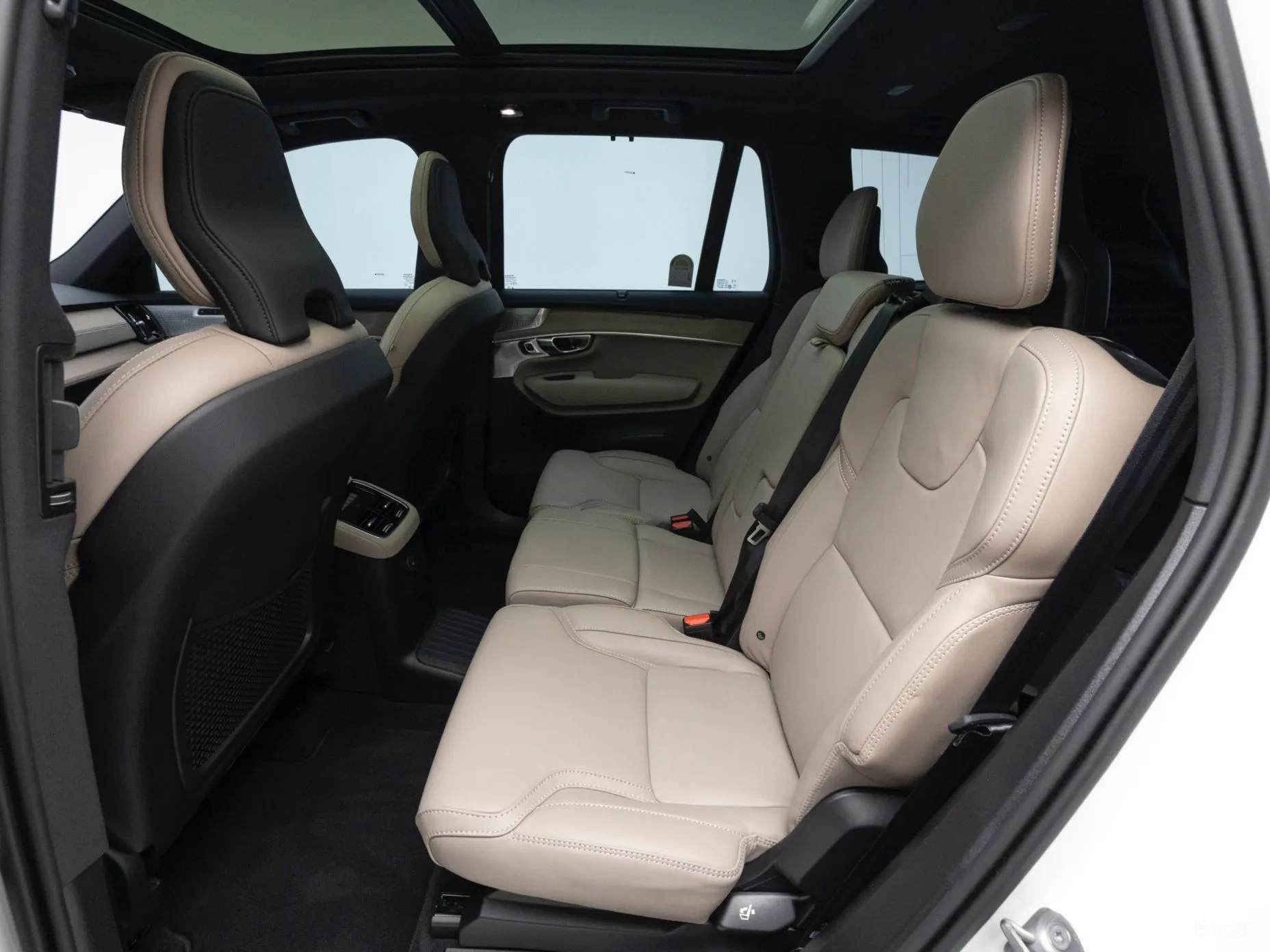 Volvo XC90 Gen 2 превью 8