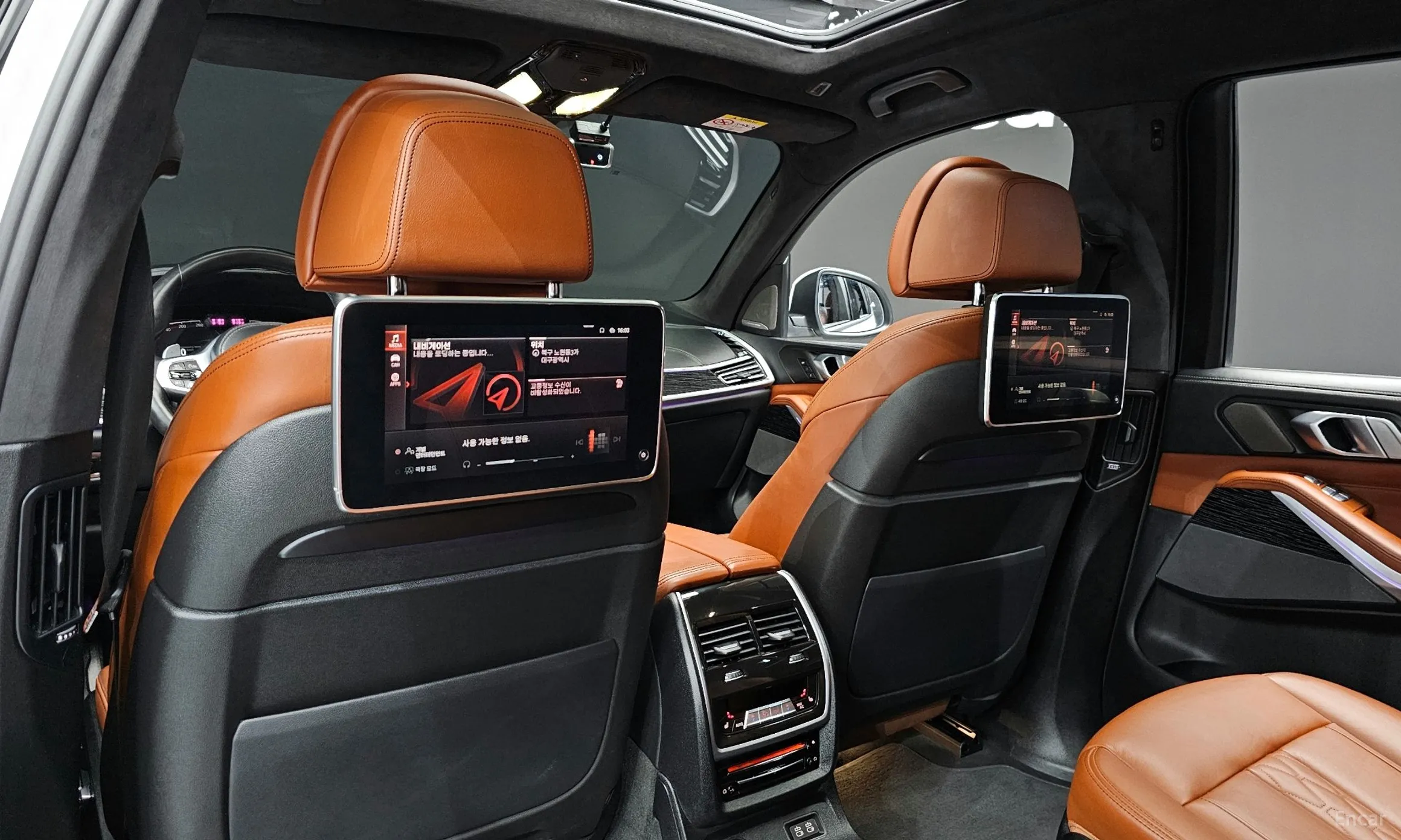 BMW X7 (G07) превью 11