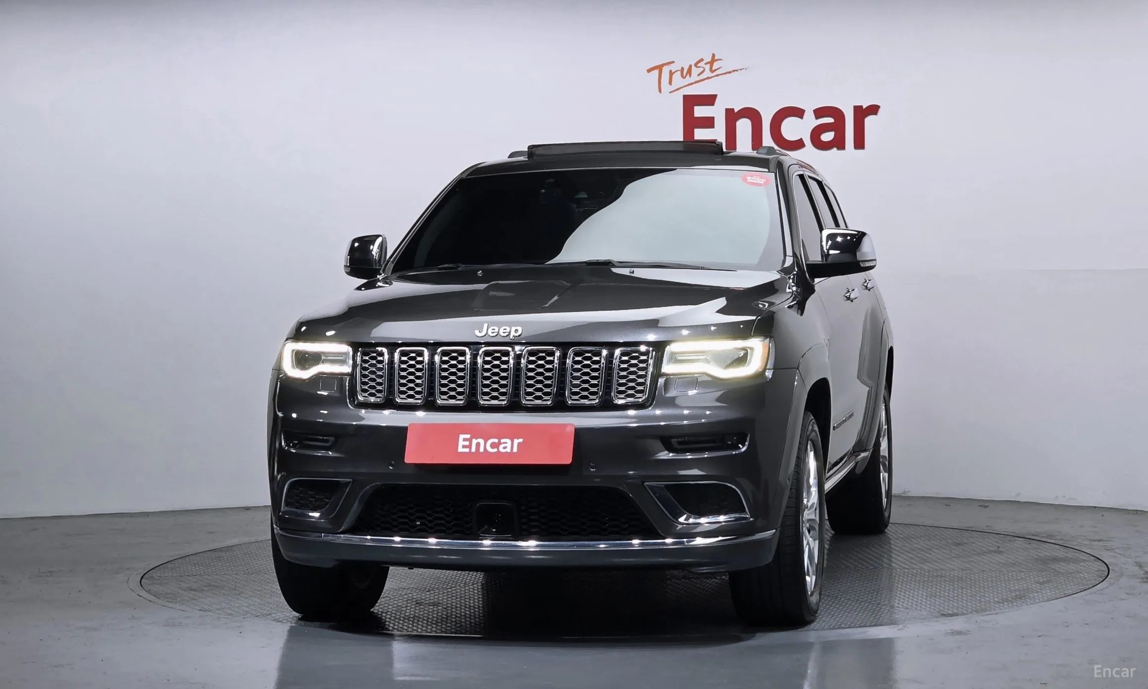 Jeep Grand Cherokee превью 3
