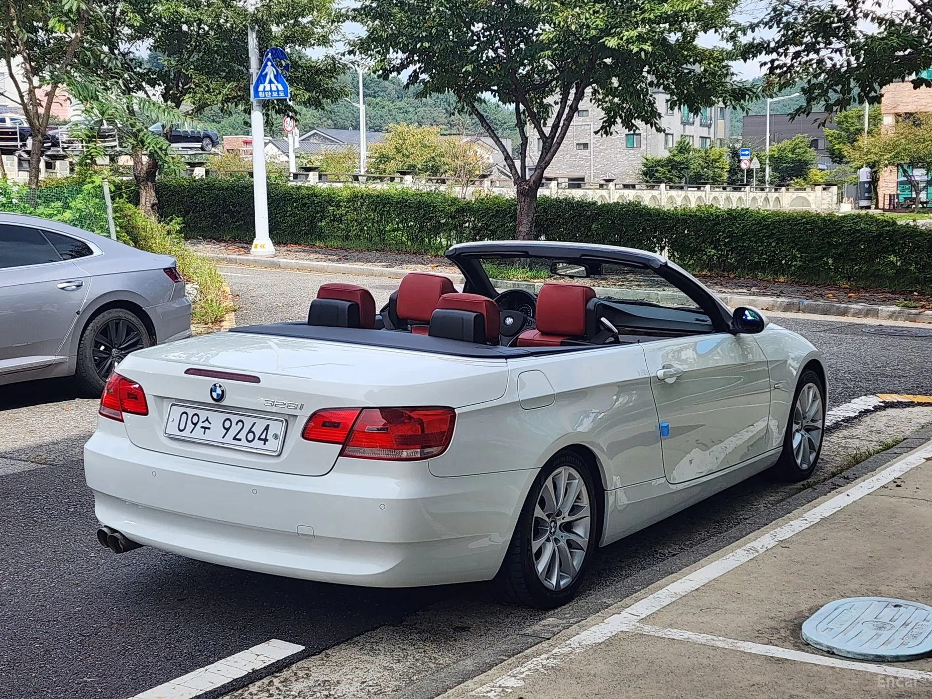 BMW 3 Series (E90) превью 7