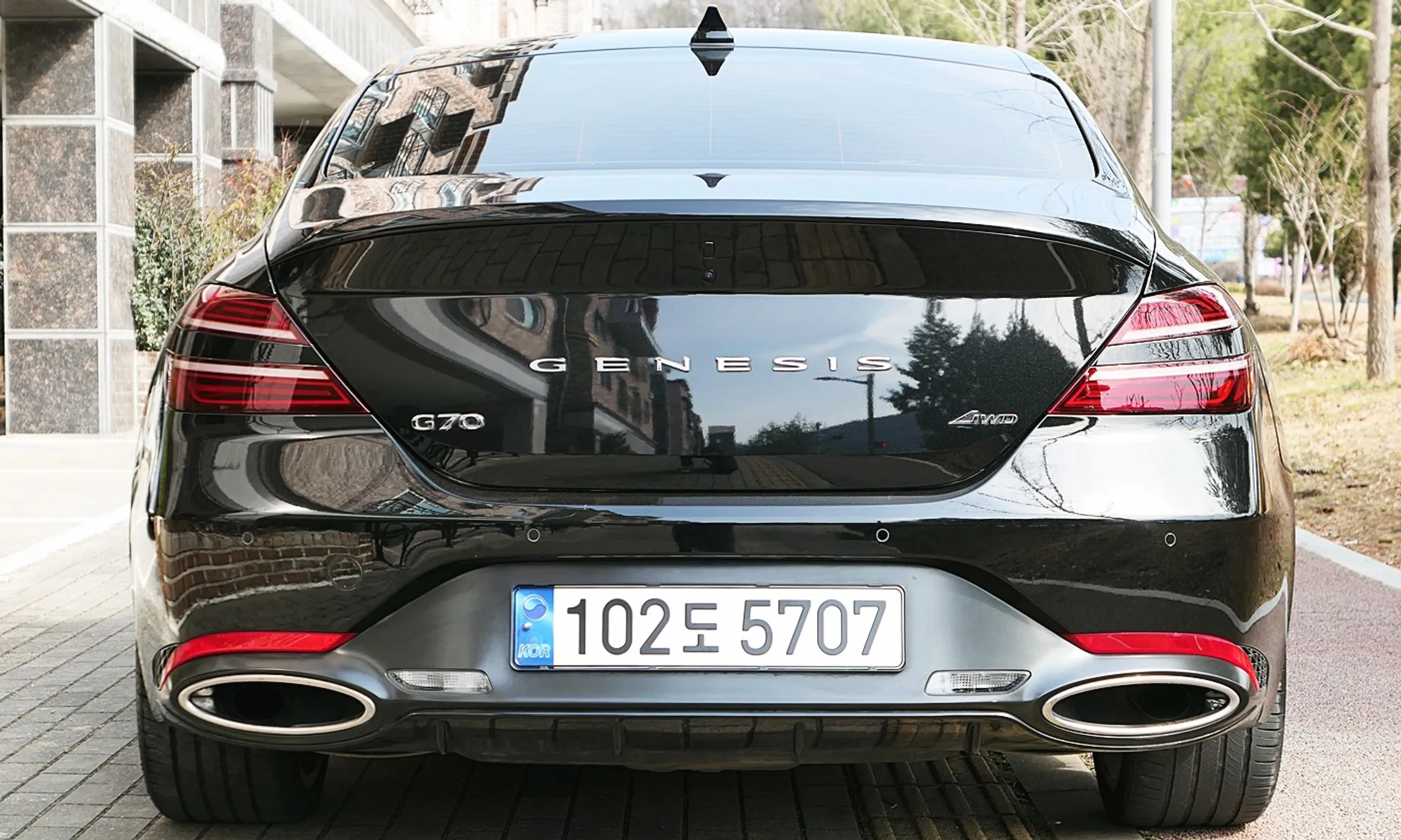 Genesis G70 превью 3