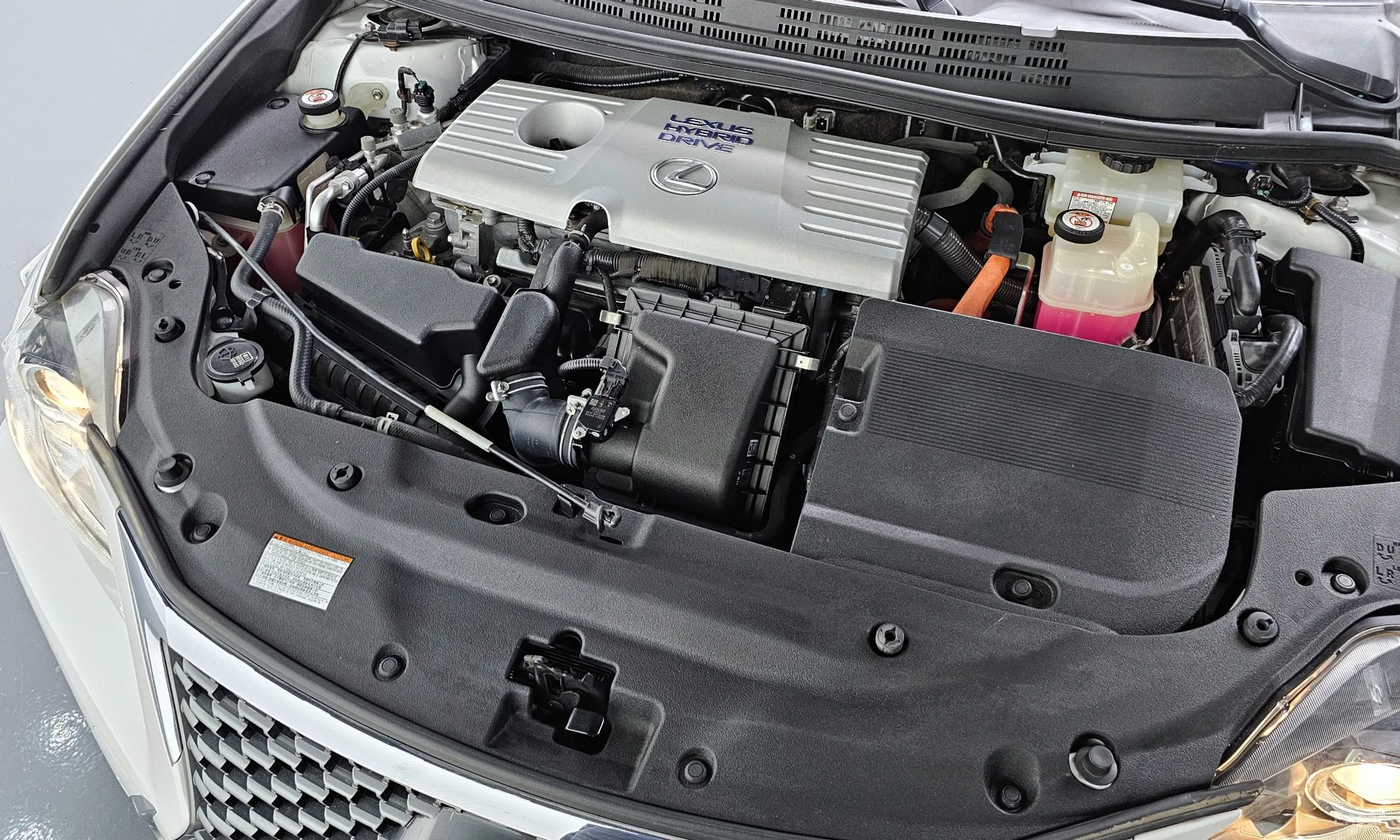 Lexus CT200h превью 6