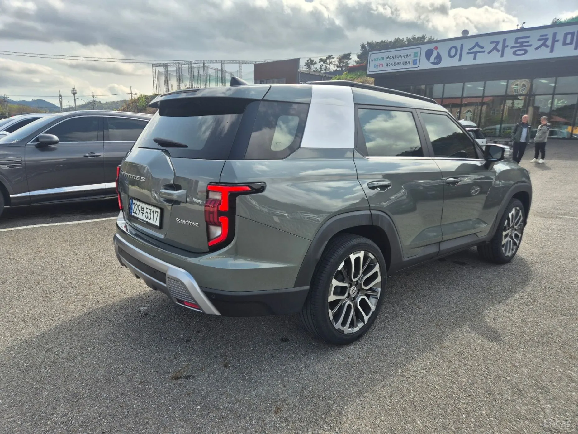 KG Mobility (SsangYong) Torres превью 4